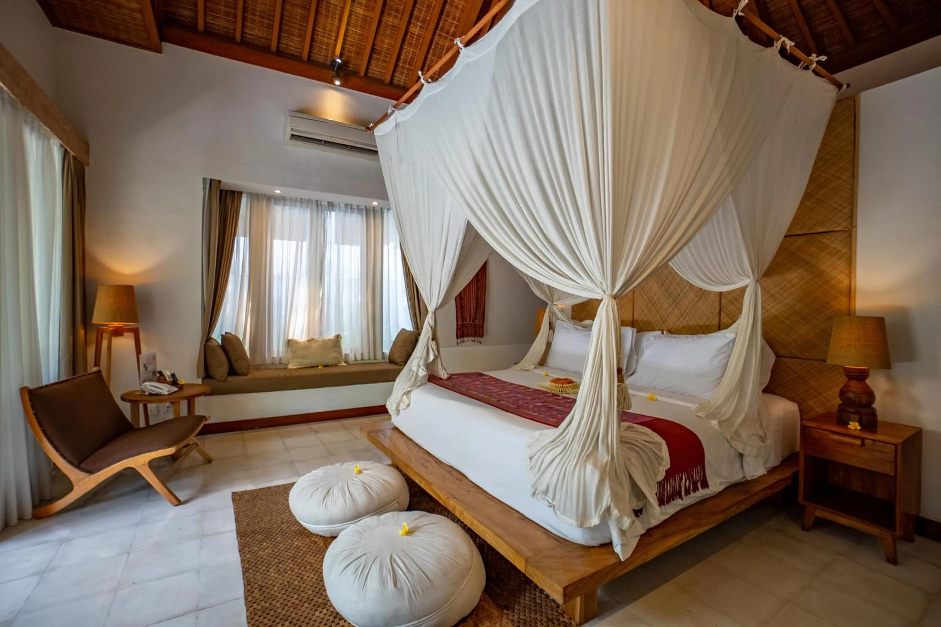 Bed in Purana Boutique Resort