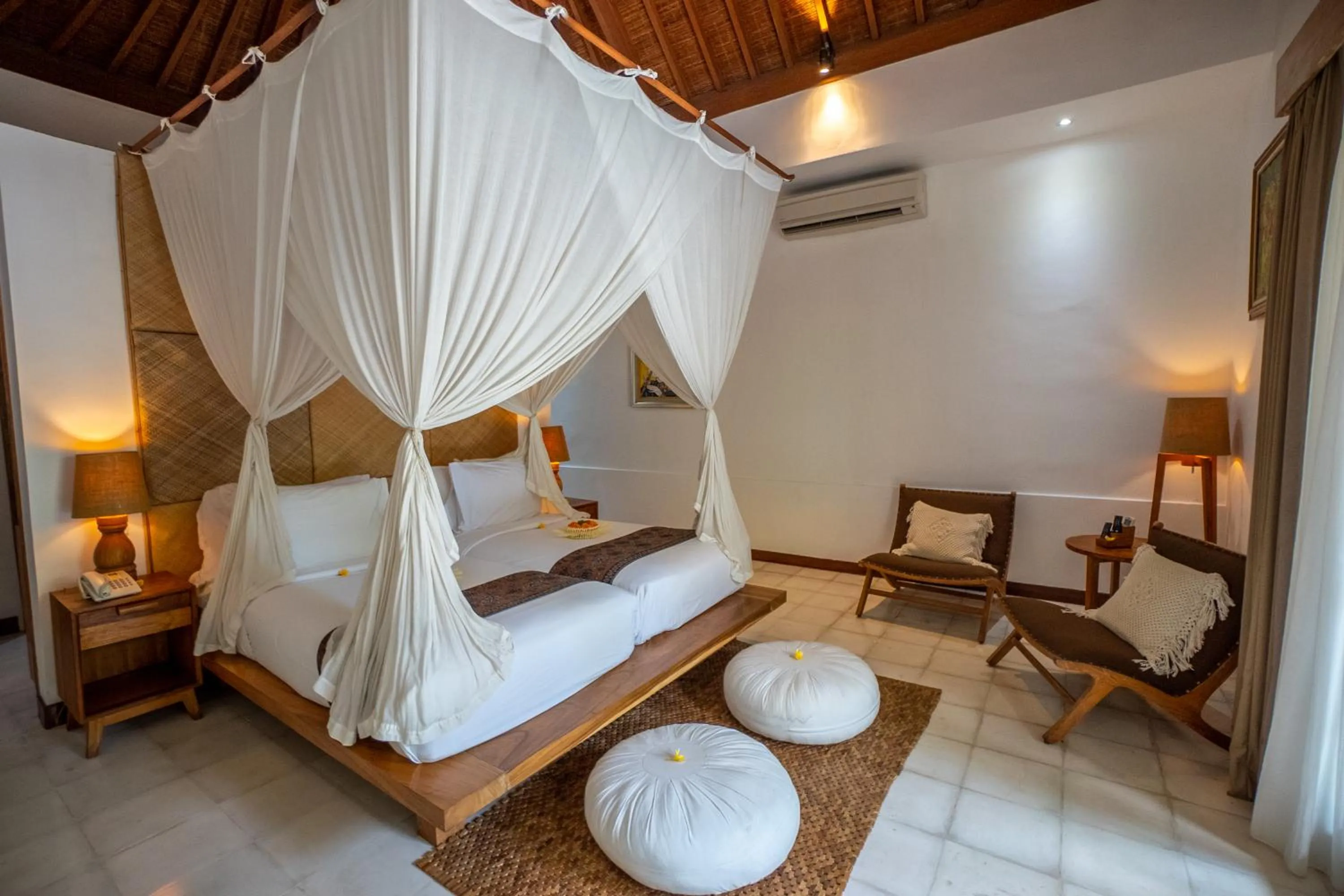 Bed in Purana Boutique Resort