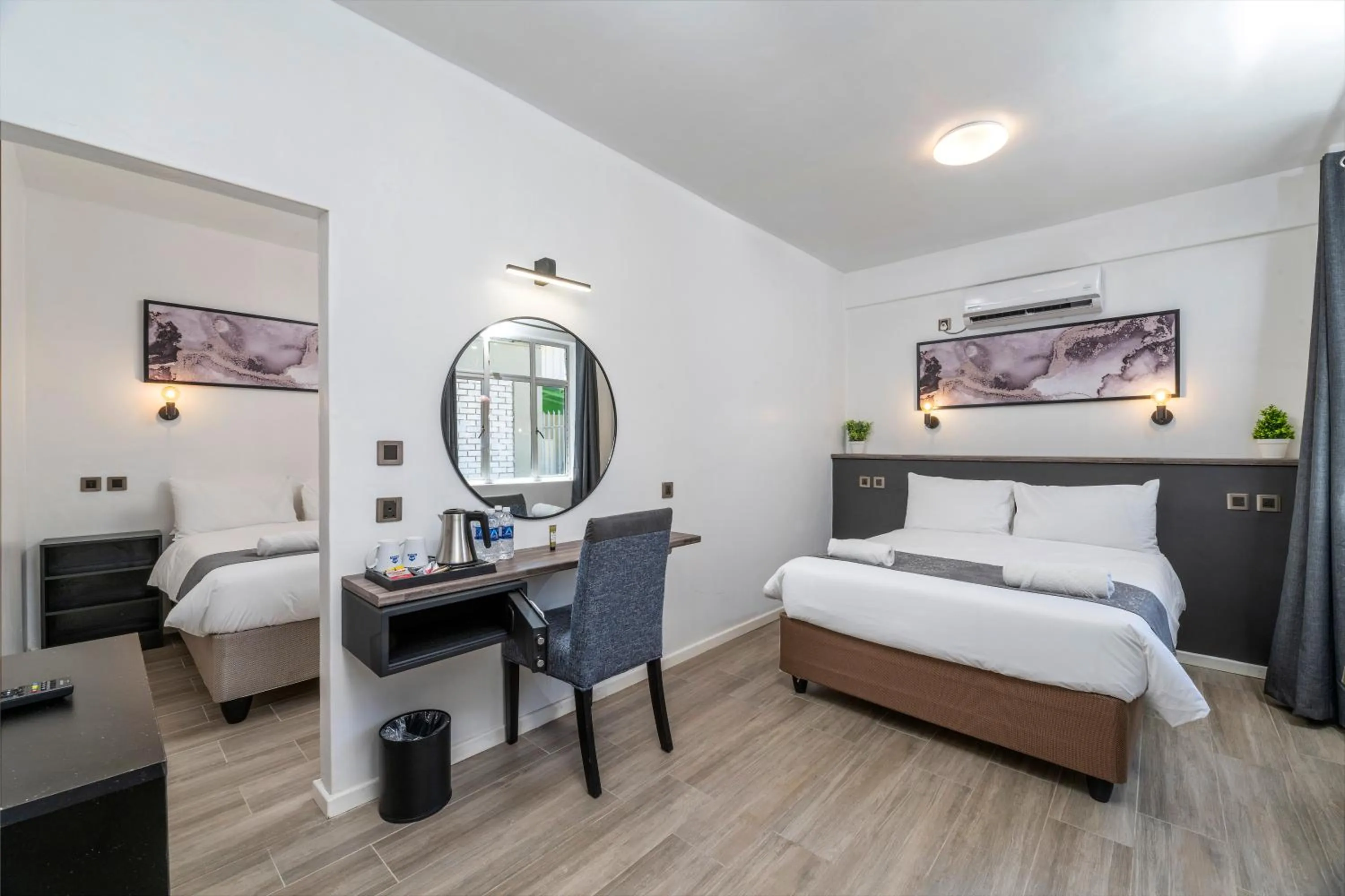 Bedroom, Bed in N1 Hotel & Campsite Victoria Falls