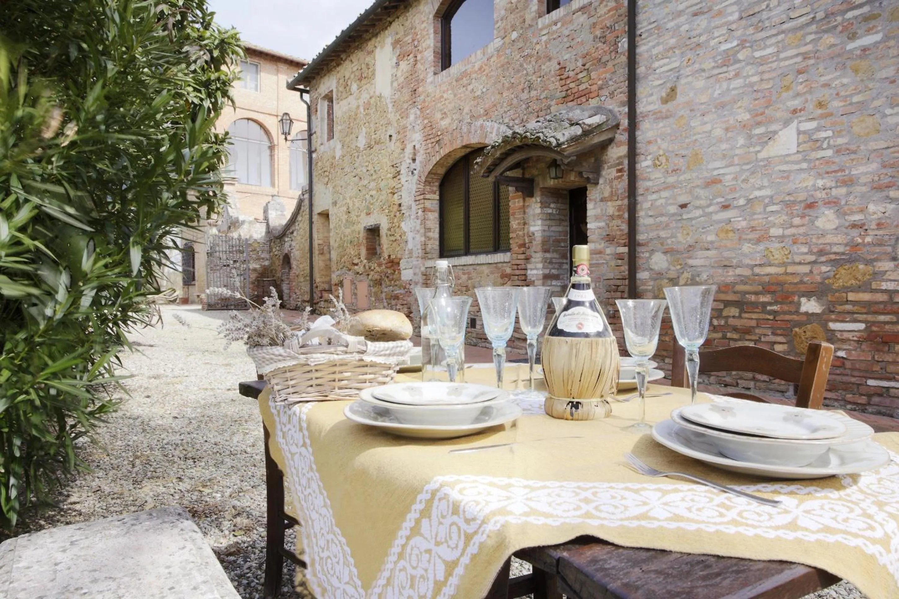 Dining area in Borgo San Lorenzo a Linari