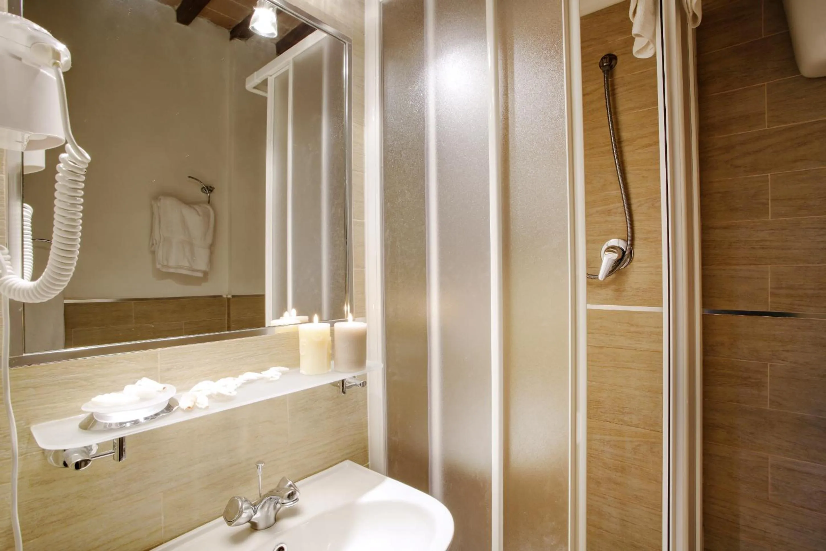 Bathroom in Borgo San Lorenzo a Linari