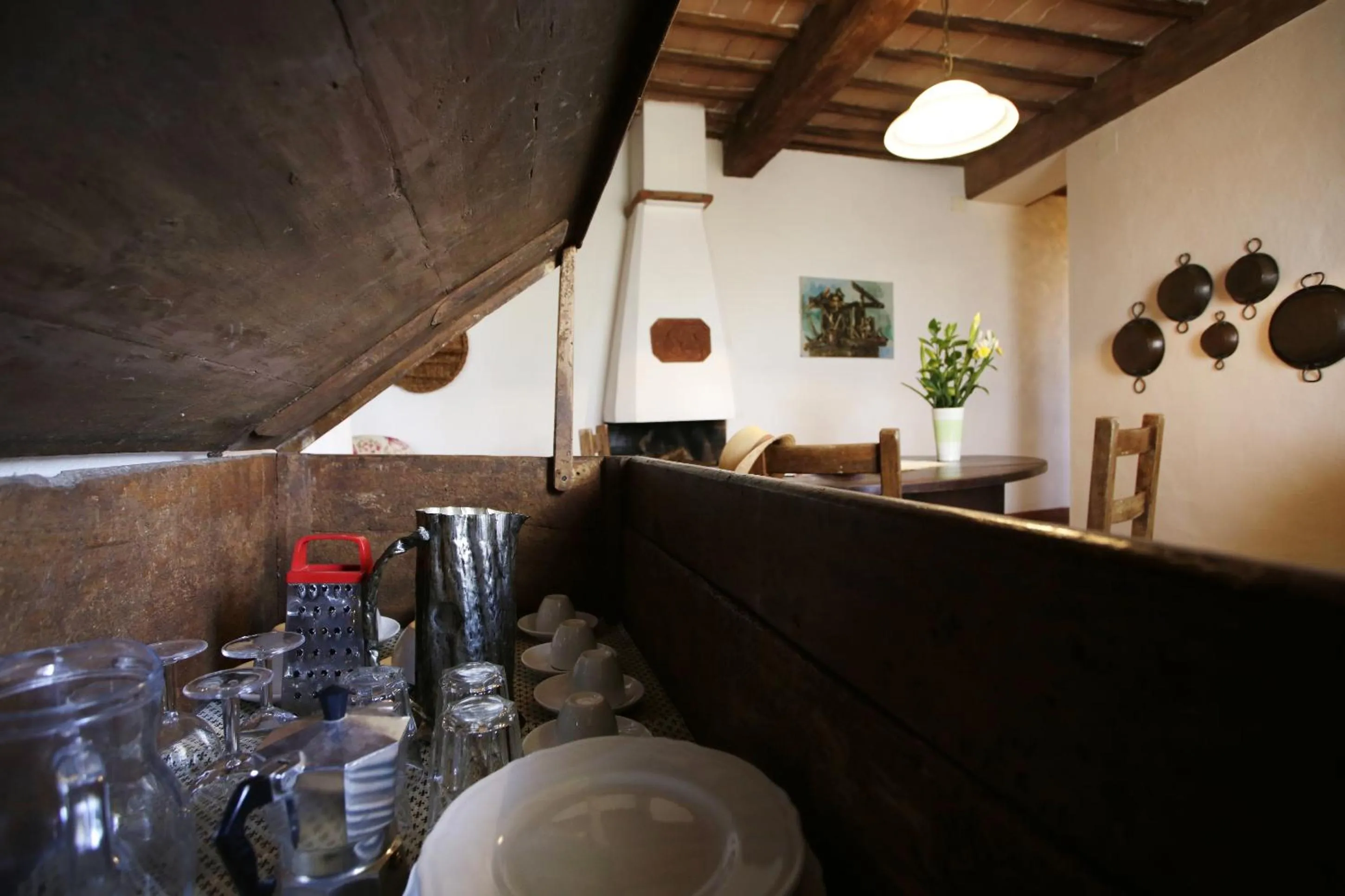 Decorative detail in Borgo San Lorenzo a Linari