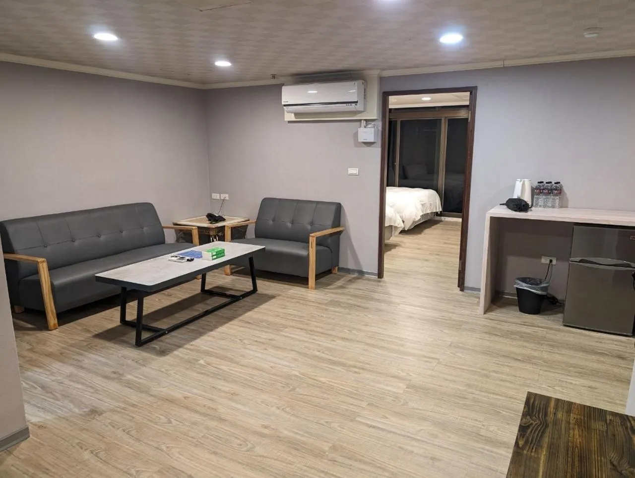 Living room in Su Ao Hotel