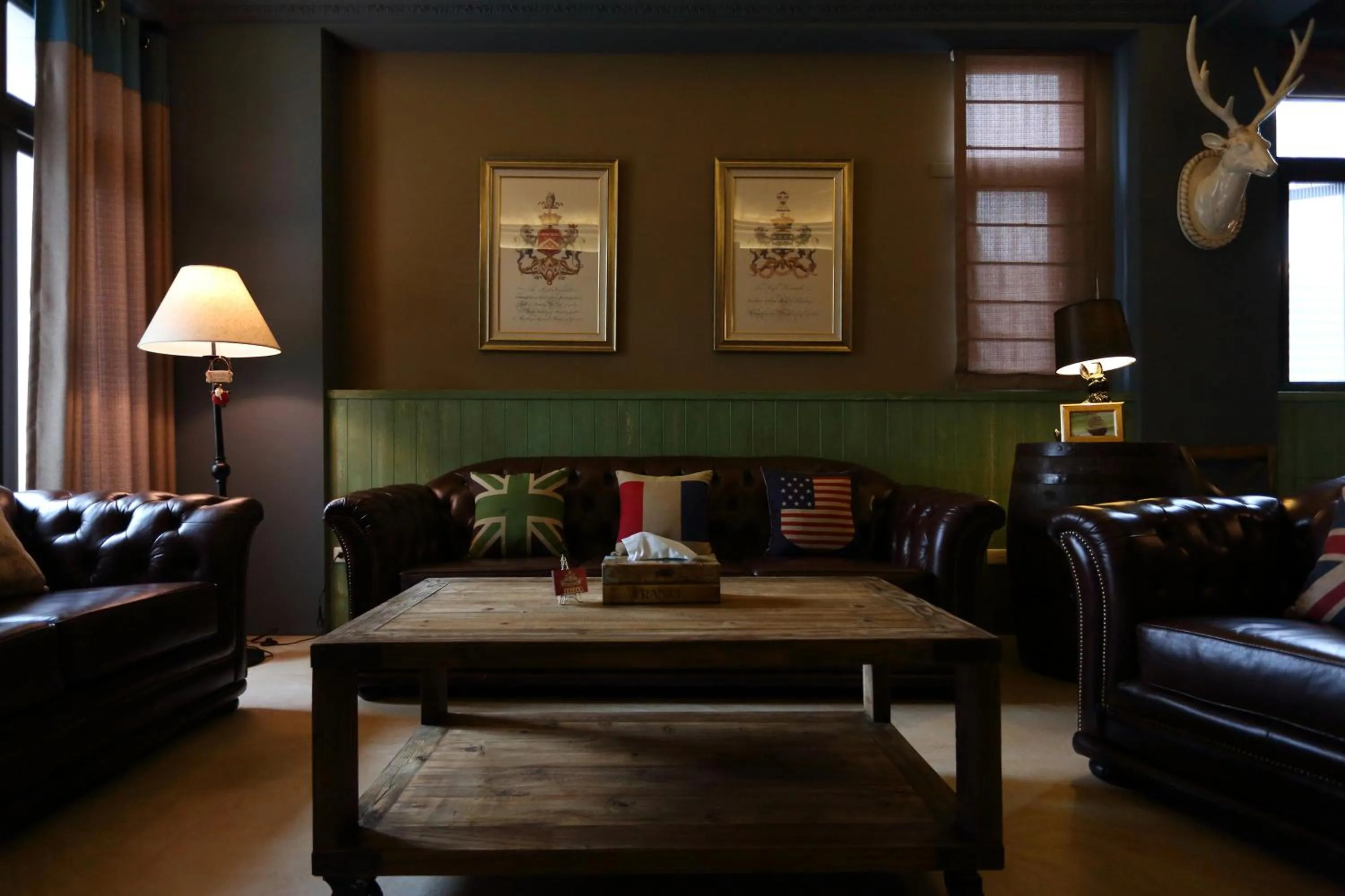 Communal lounge/ TV room in Hualien Edinburgh Homestay