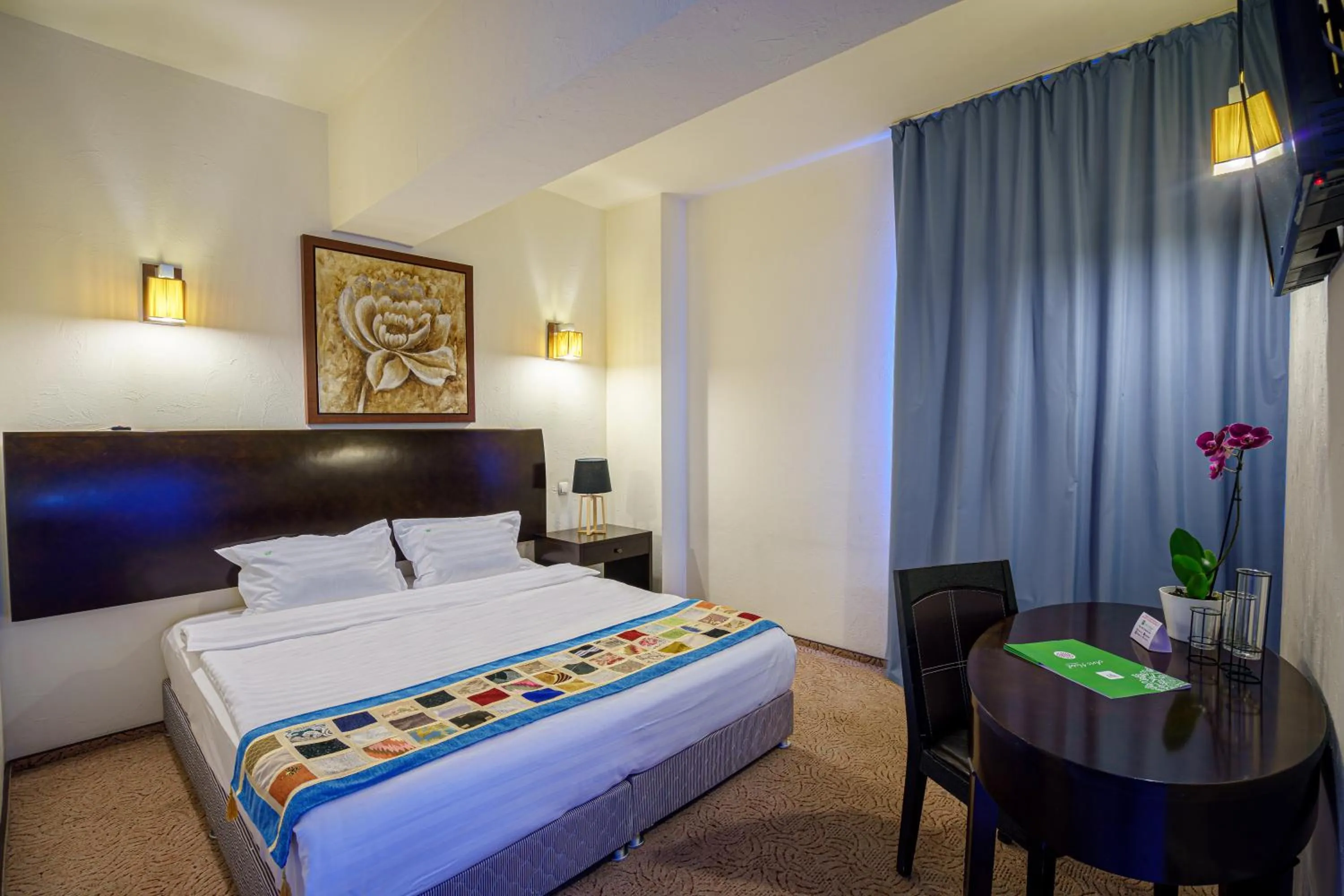 Property logo or sign, Bed in Avis Hotel By WS Group