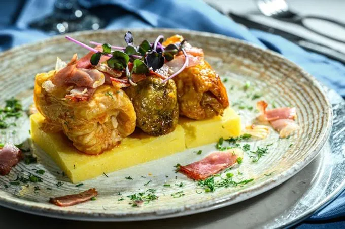 Lunch in Hotel Pacific