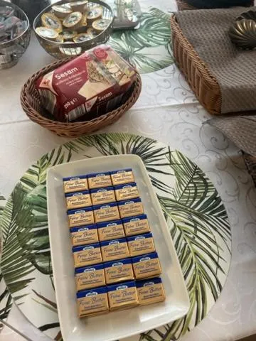 Food in Hotel Pacific