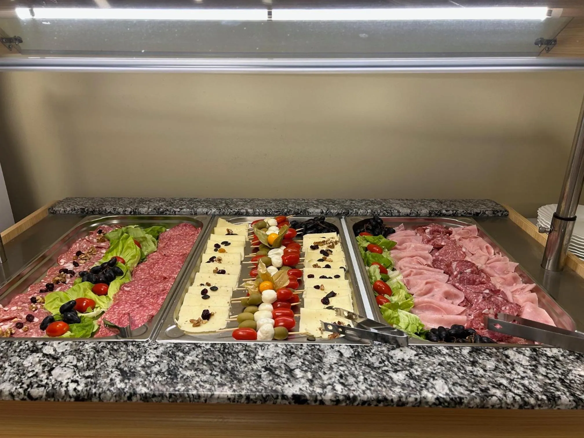 Breakfast in Hotel Pacific