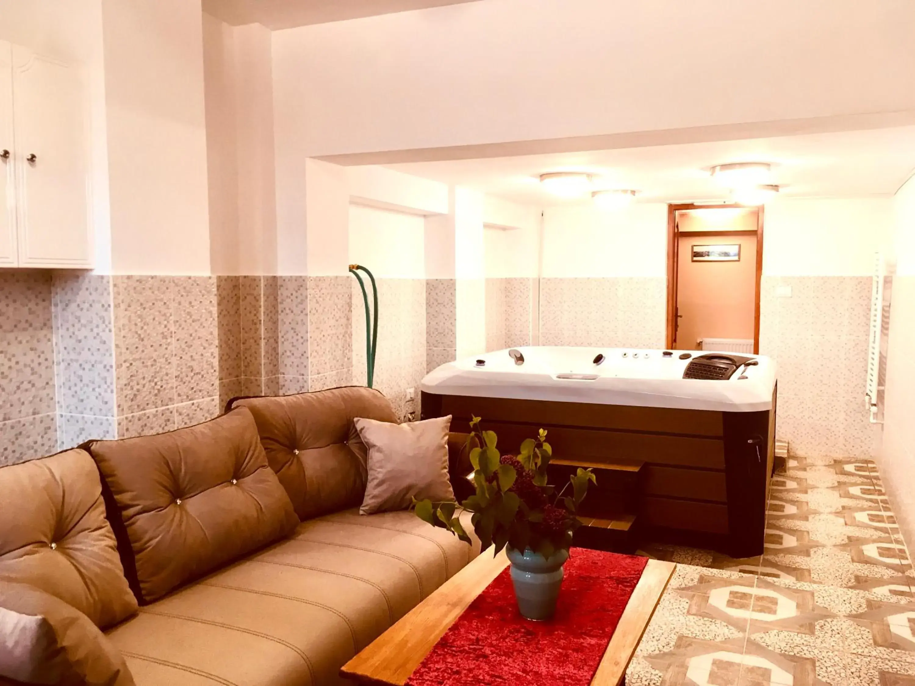 Swimming pool in Leaganul Bucovinei Guest House Swimming pool in Leaganul Bucovinei Guest House