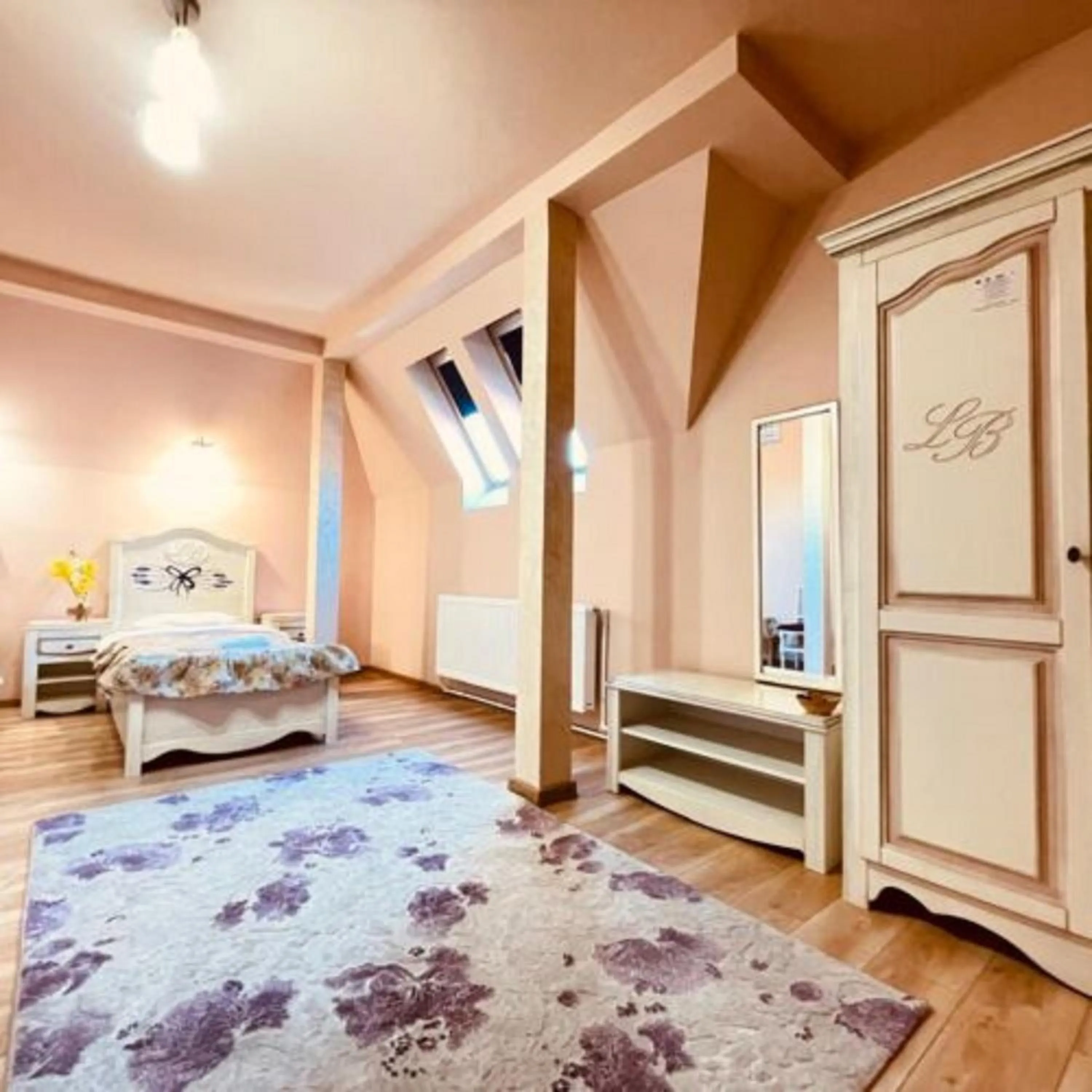 Photo of the whole room, Bed in Leaganul Bucovinei Guest House