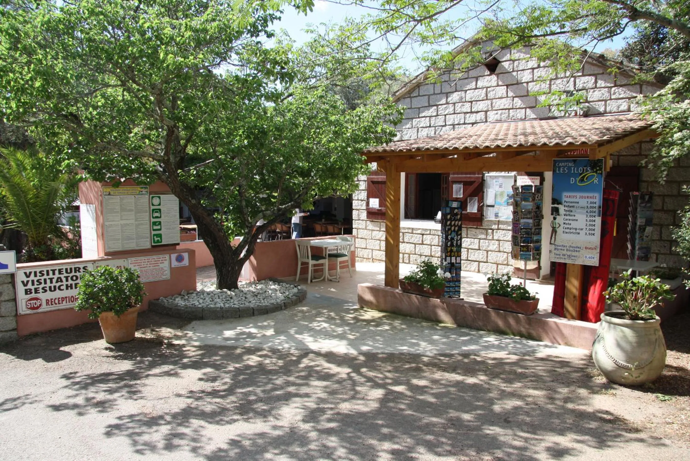 CAMPING LES ILOTS D'OR