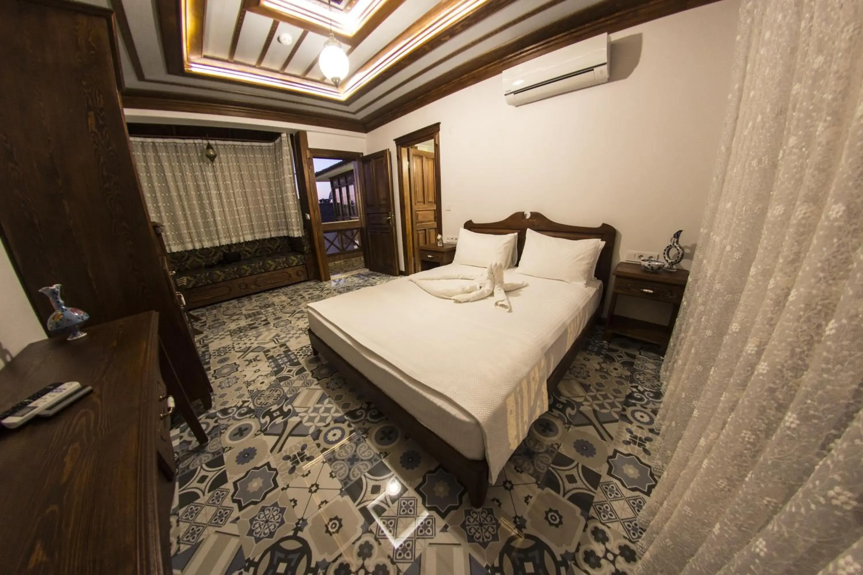 Photo of the whole room, Bed in Hotel Mary's House Photo of the whole room, Bed in Hotel Mary's House