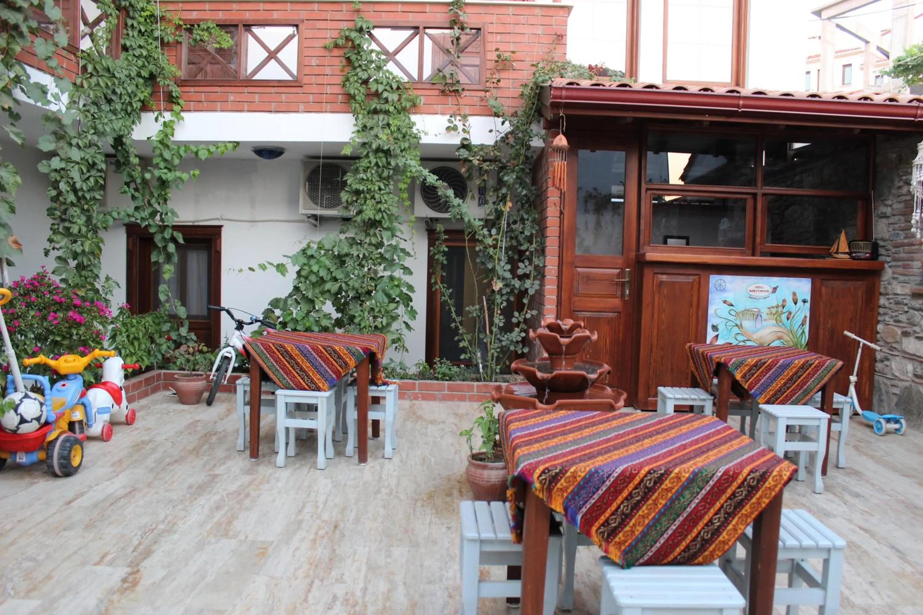 Day in Hotel Mary's House