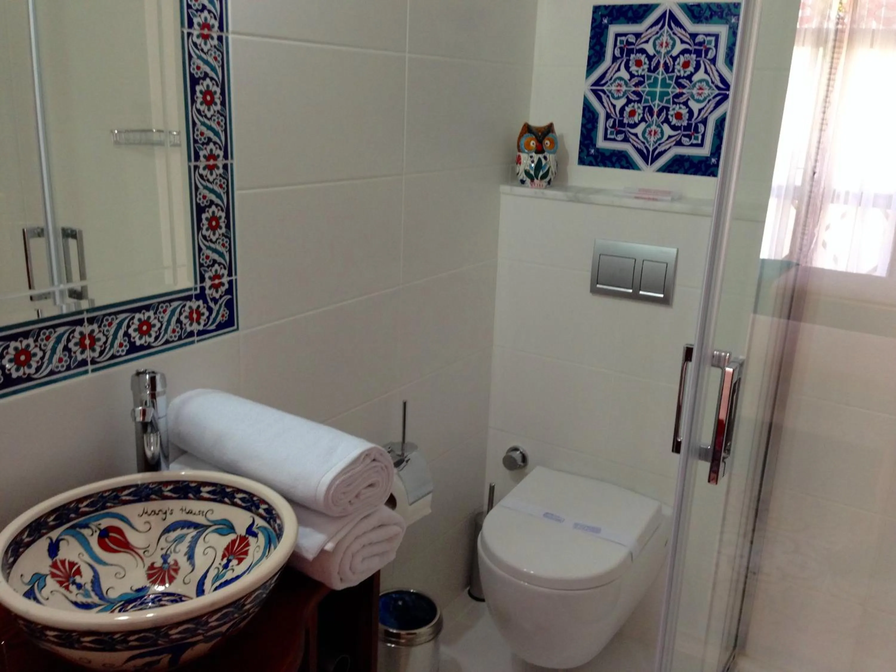 Bathroom in Hotel Mary's House