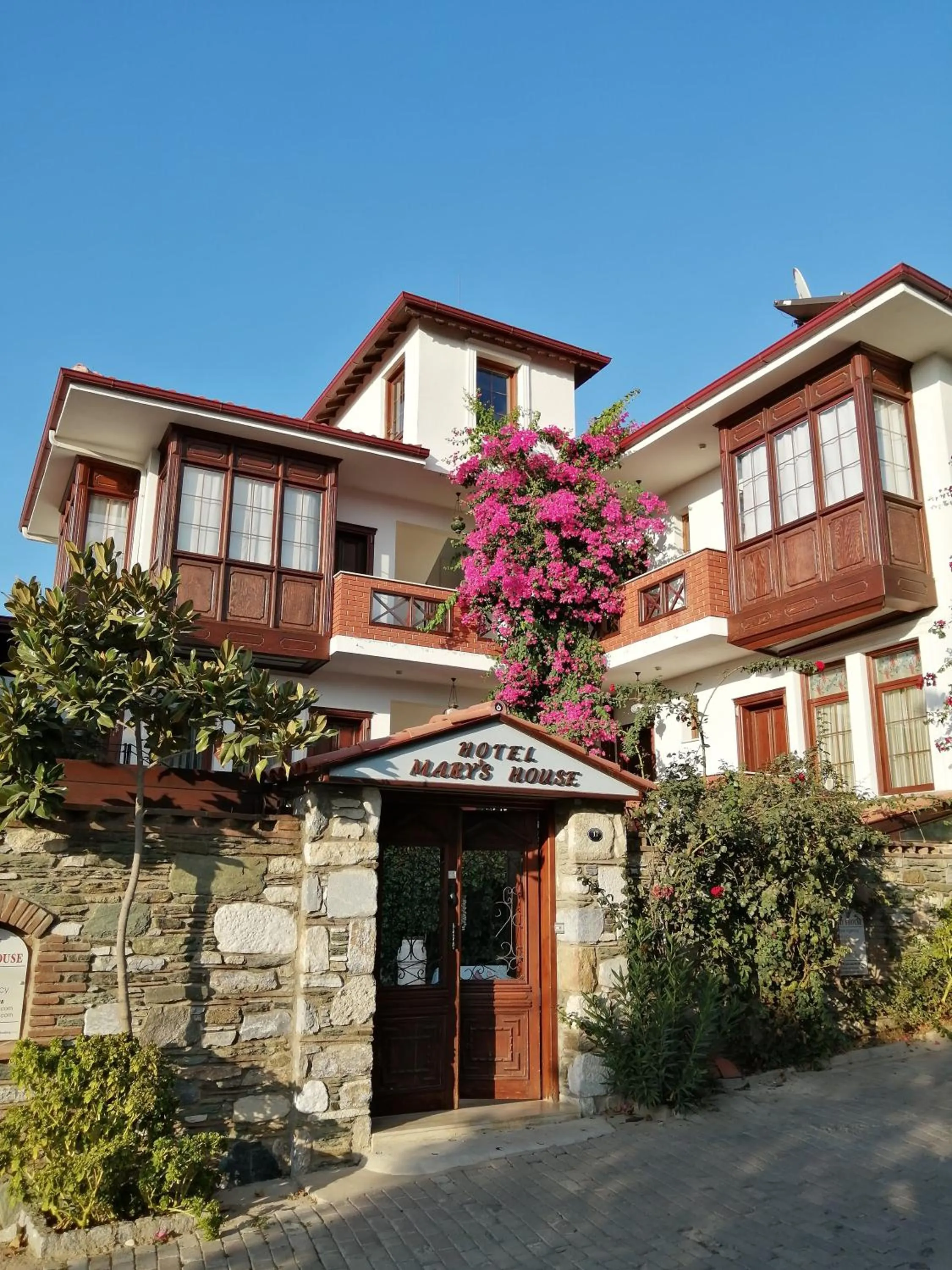 Property building in Hotel Mary's House