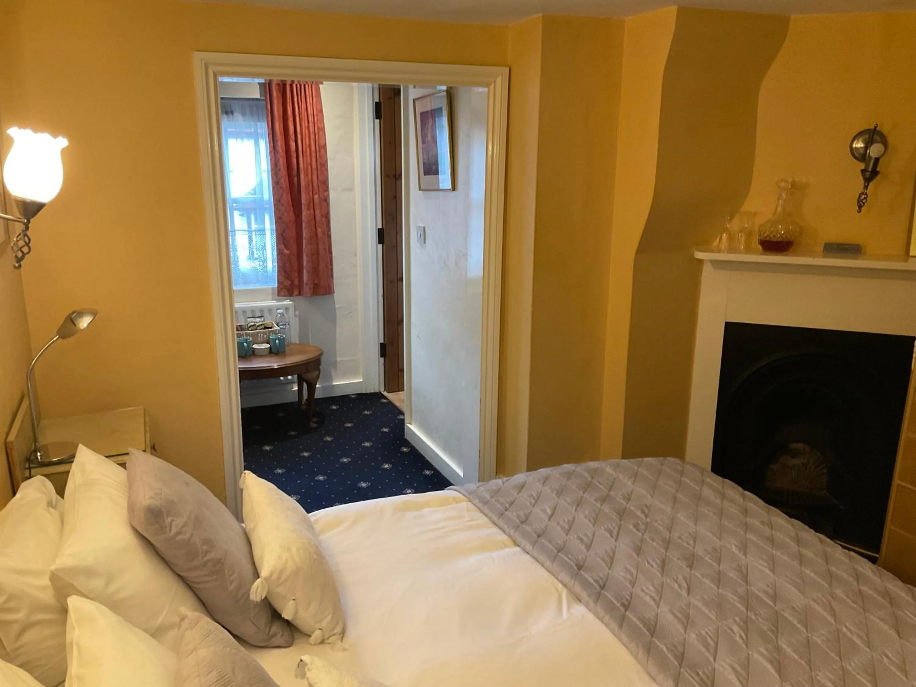 Bed in The Jolly Farmer