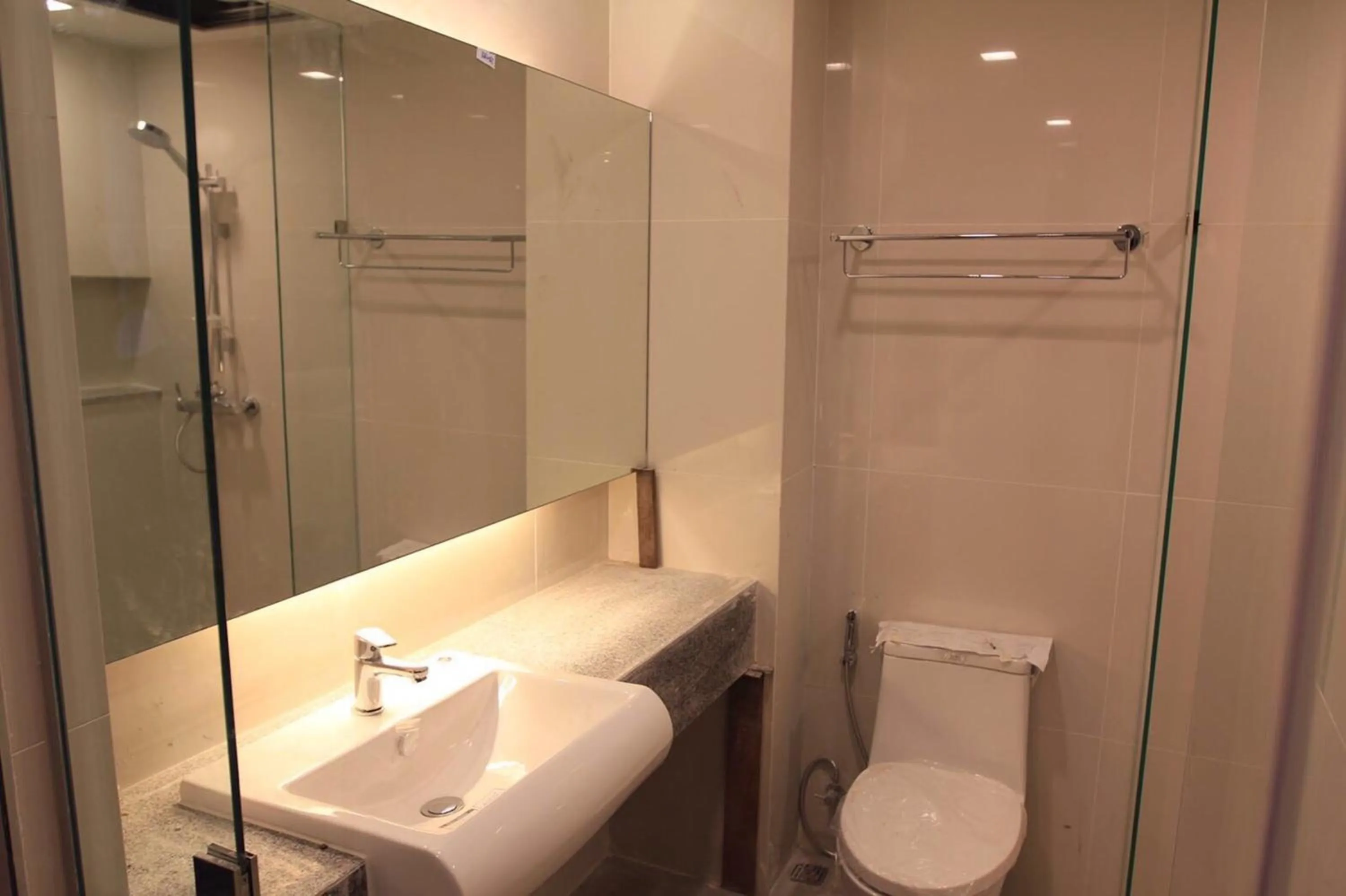 Bathroom in Aspira Sukhumvit