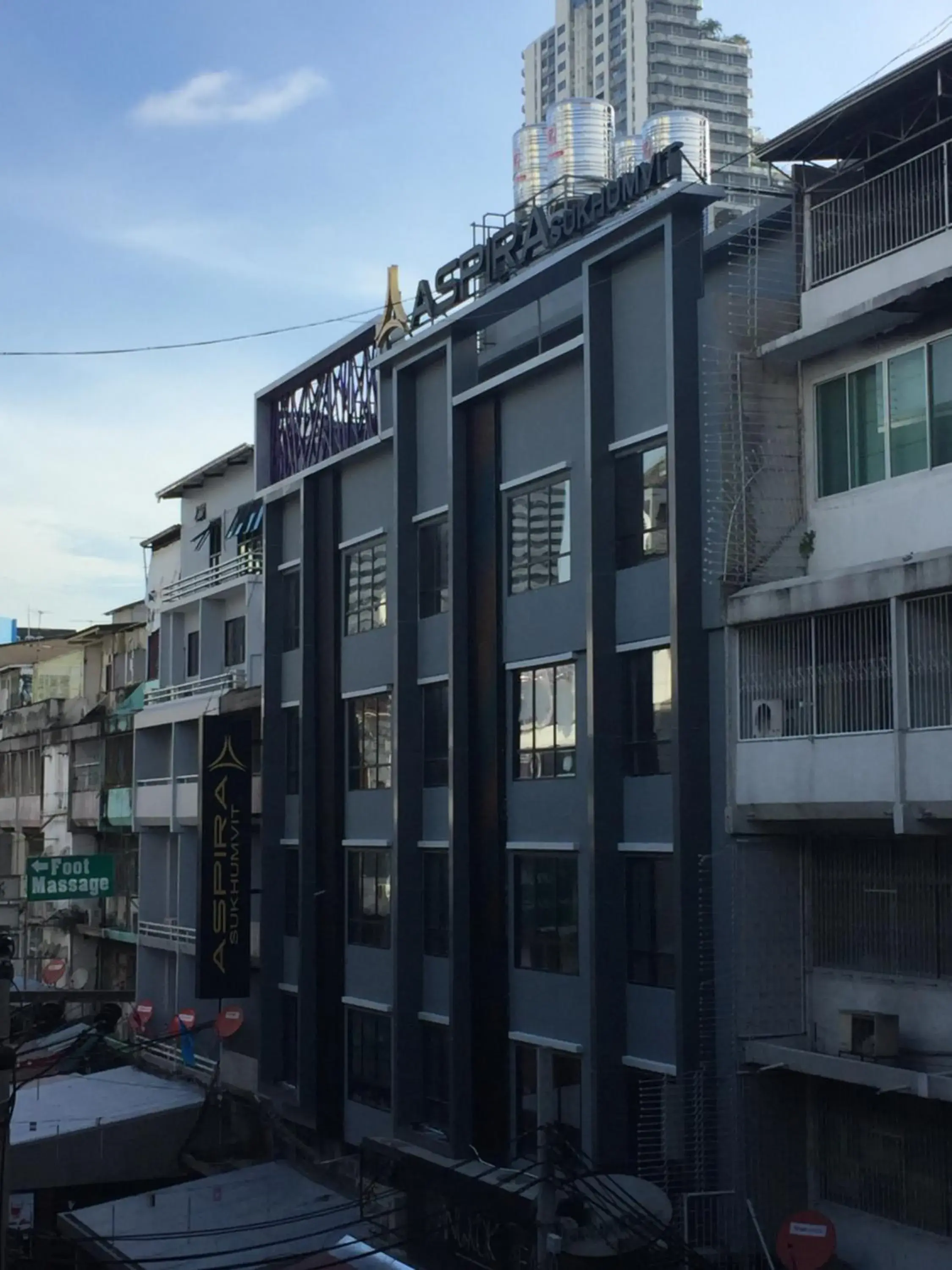 Property building in Aspira Sukhumvit Property building in Aspira Sukhumvit