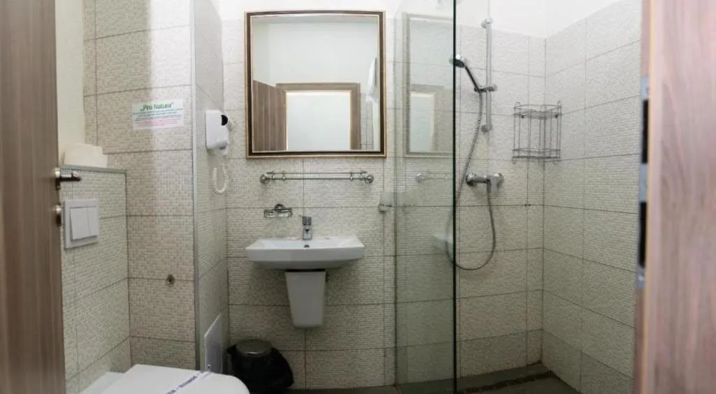 Bathroom in Hotel Union