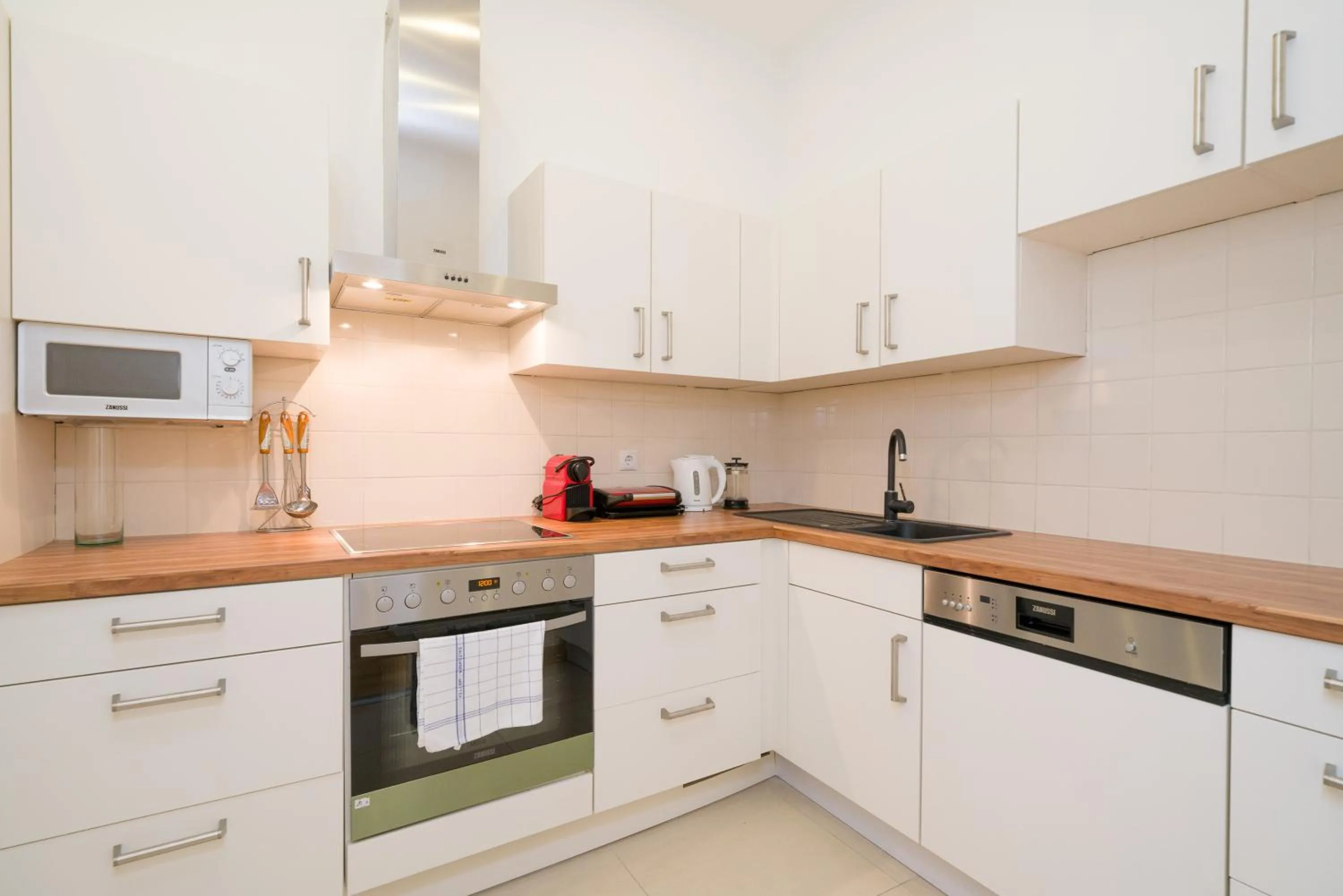 Vienna Stay Apartments or Rooms 1050