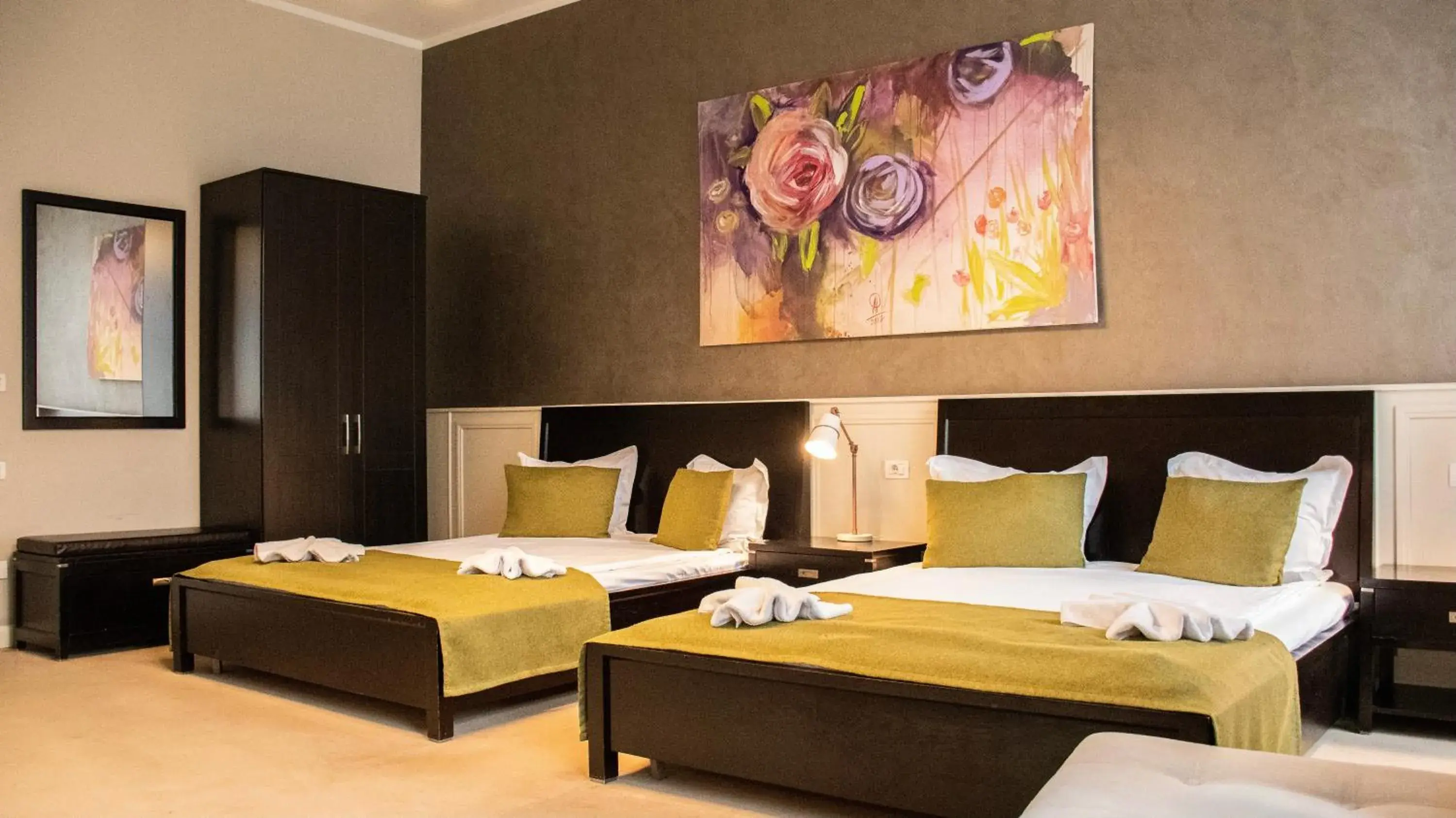 Deluxe Double or Twin Room in Hirscher Loft Deluxe Double or Twin Room in Hirscher Loft