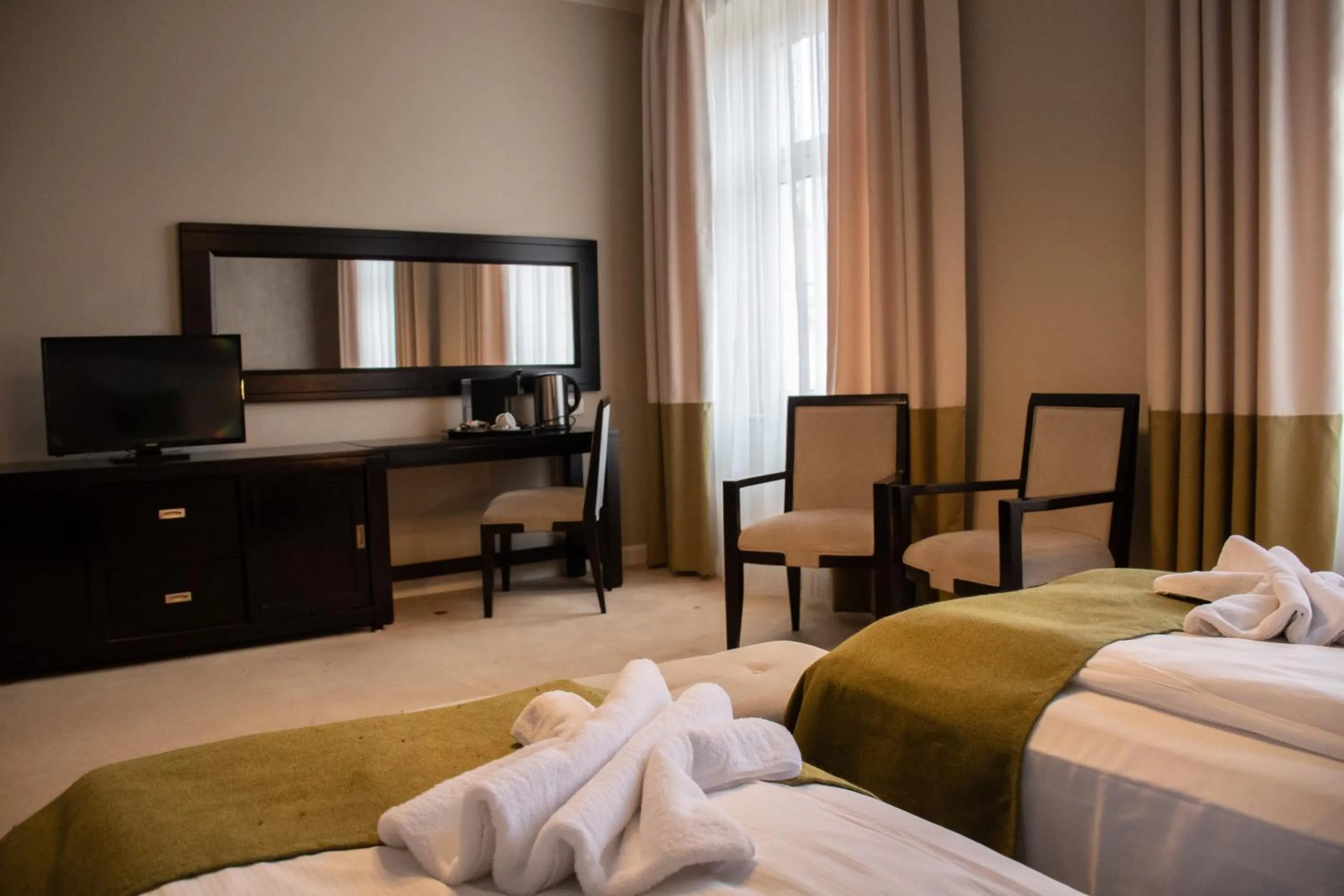 Bedroom, Bed in Hirscher Loft