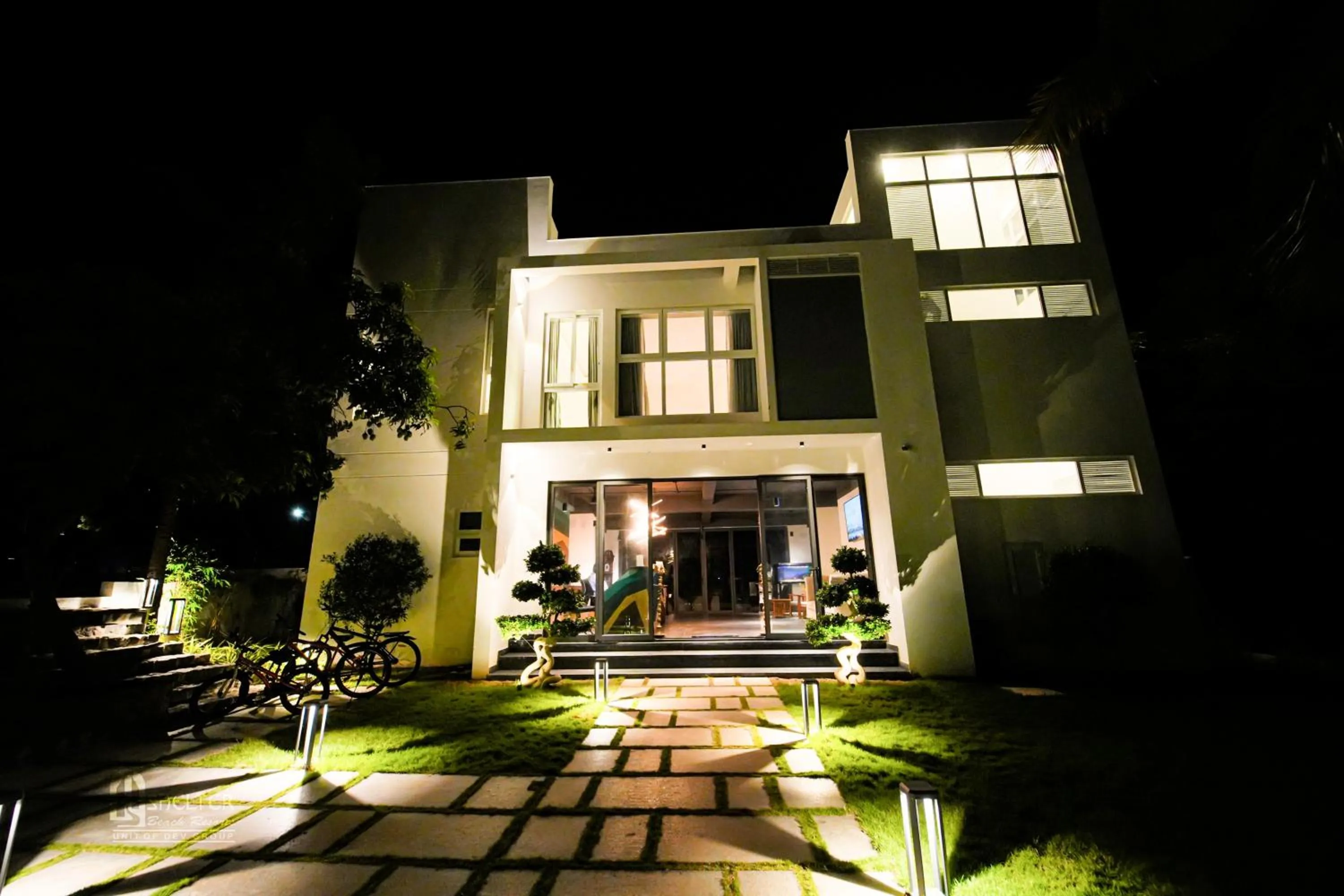 Lobby or reception in Shelter Beach Resort