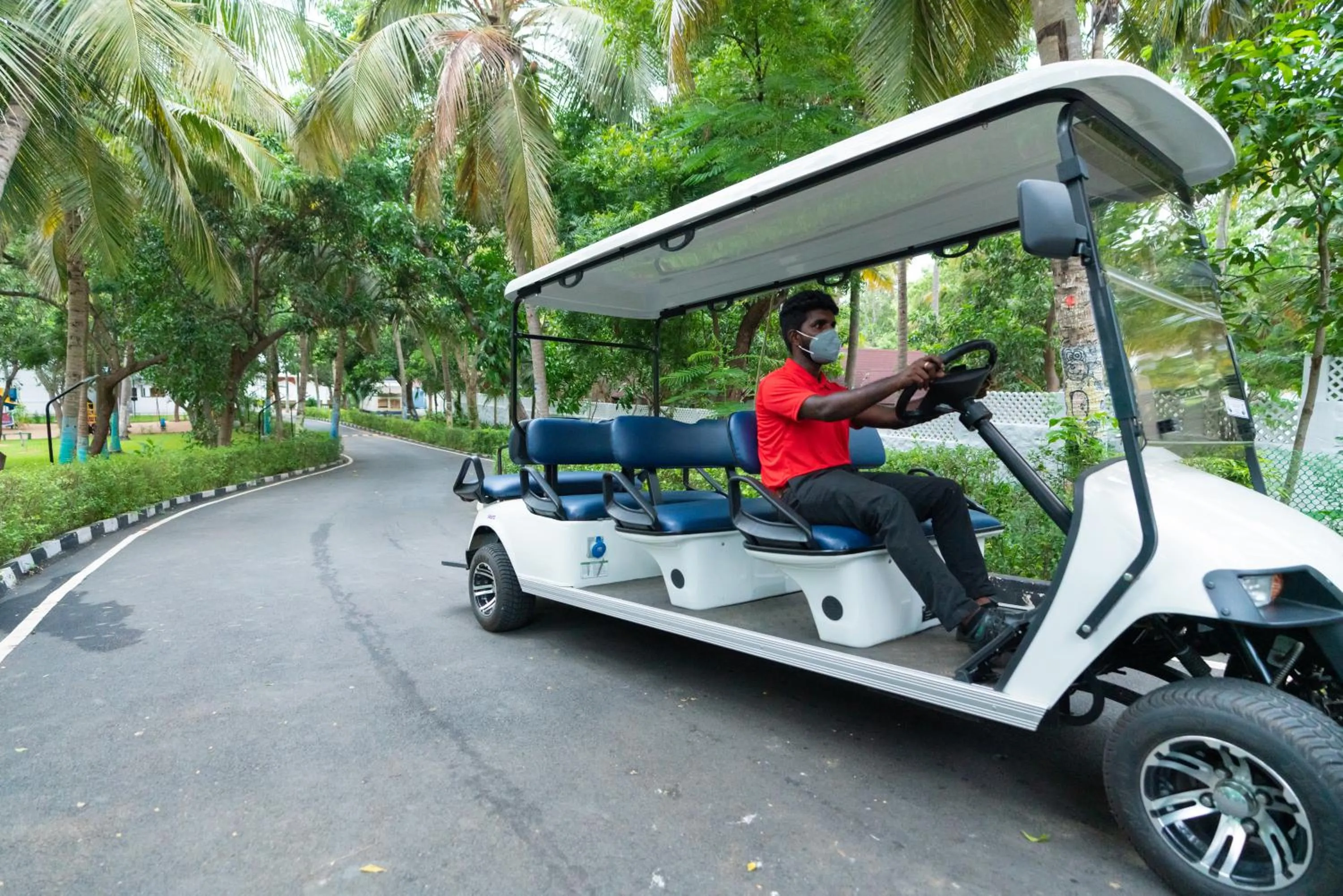 Area and facilities in Shelter Beach Resort