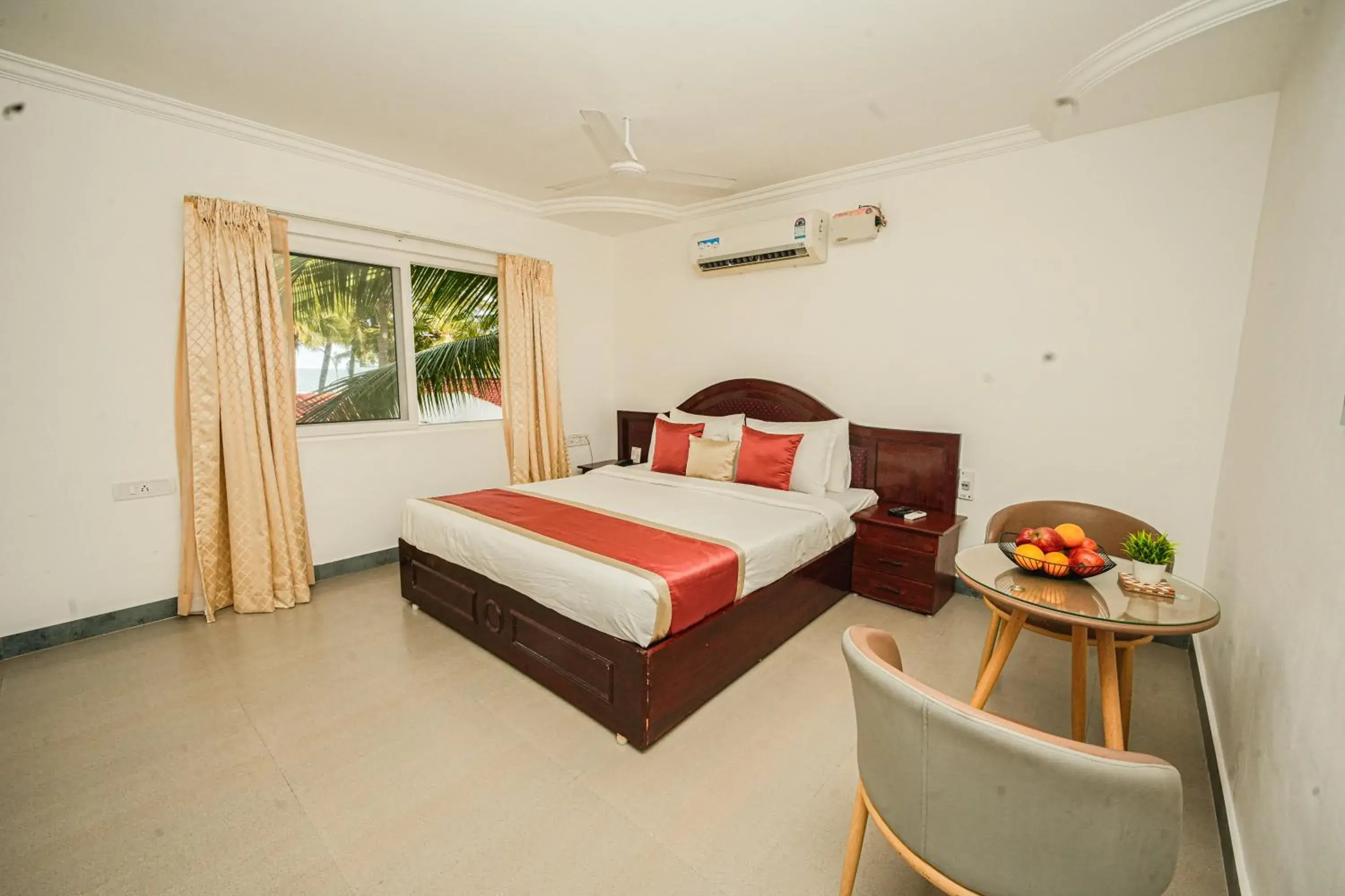 Bed in Shelter Beach Resort Bed in Shelter Beach Resort