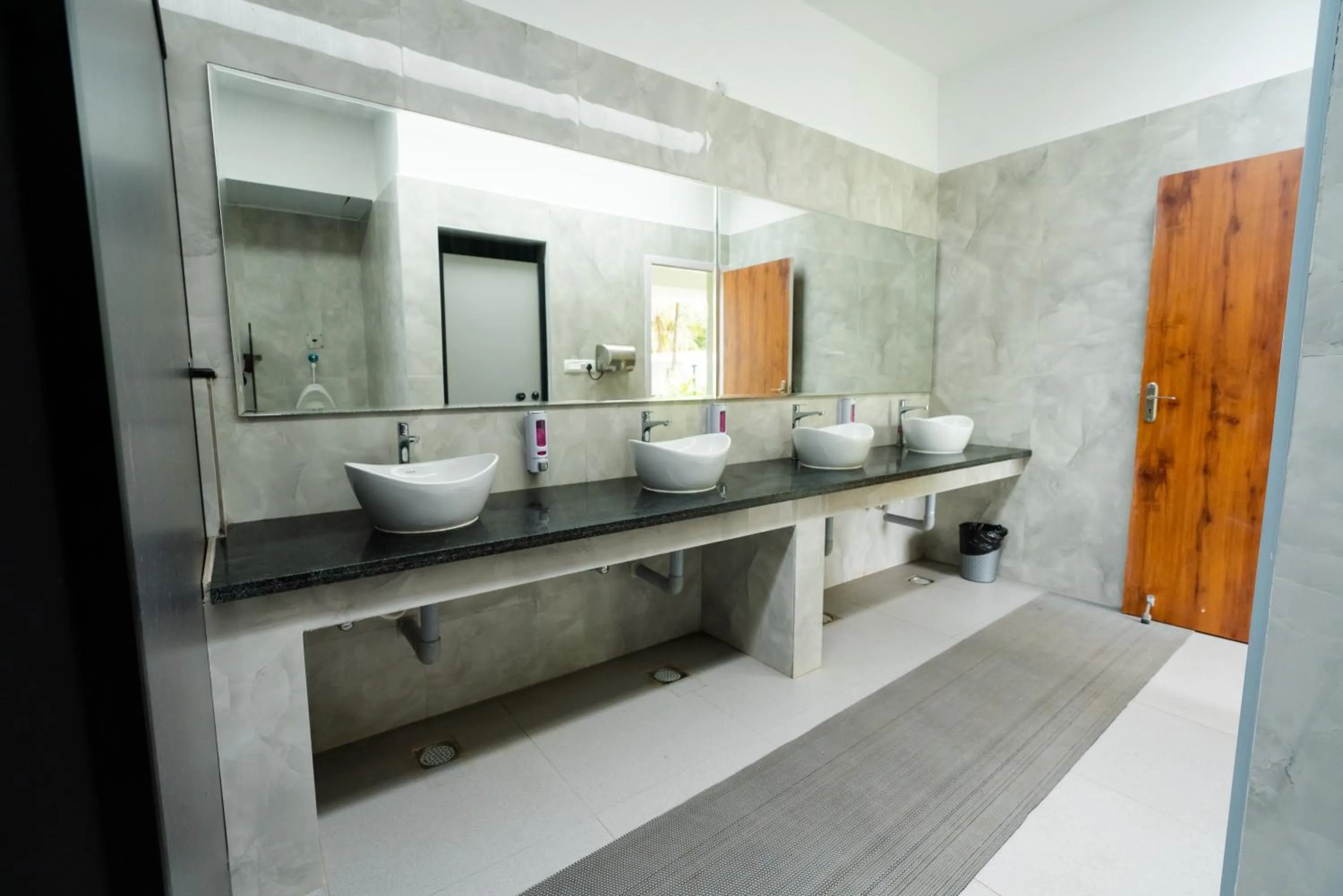 Bathroom in Shelter Beach Resort