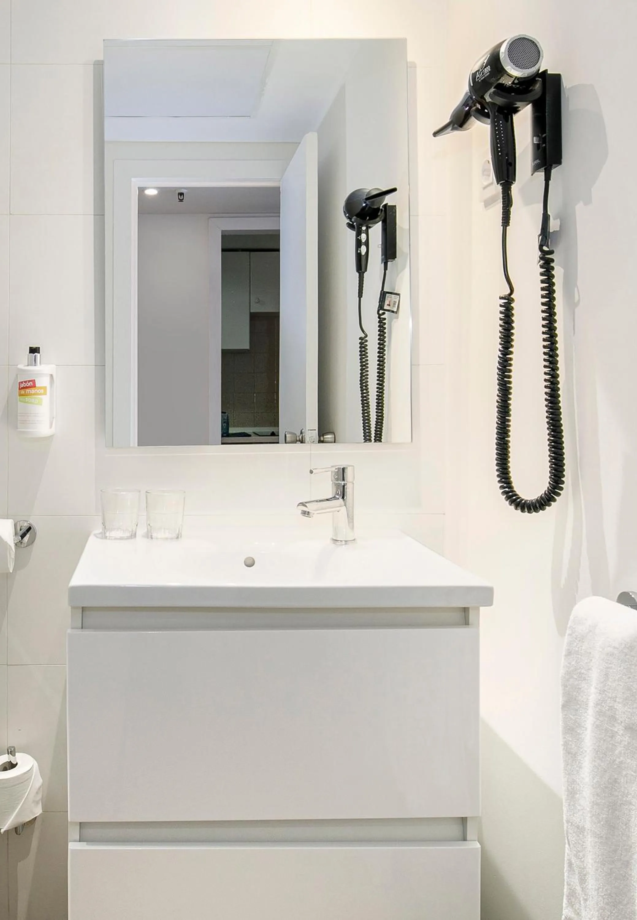 Bathroom in Sol Puerto Marina