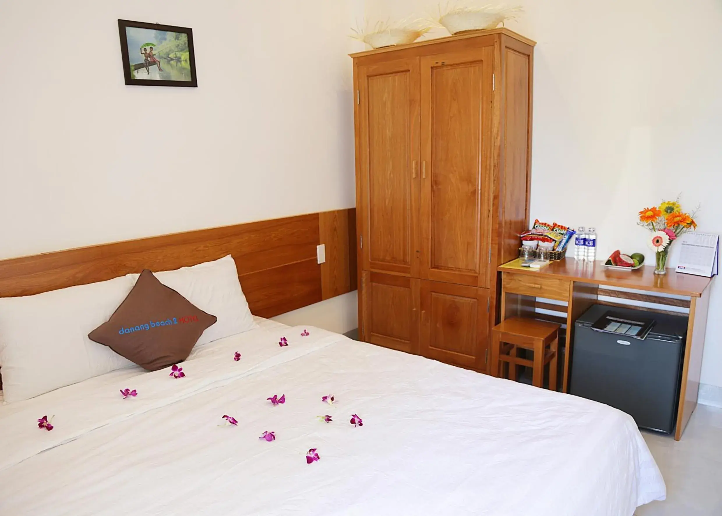 Bed in Danang Beach 2 Hotel Bed in Danang Beach 2 Hotel