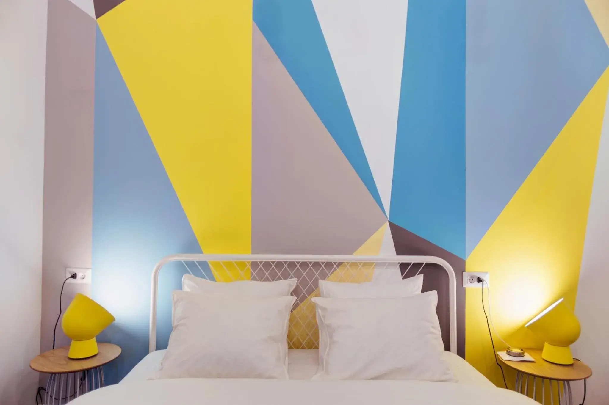 Double Room with Shared Bathroom in First Hostel Double Room with Shared Bathroom in First Hostel
