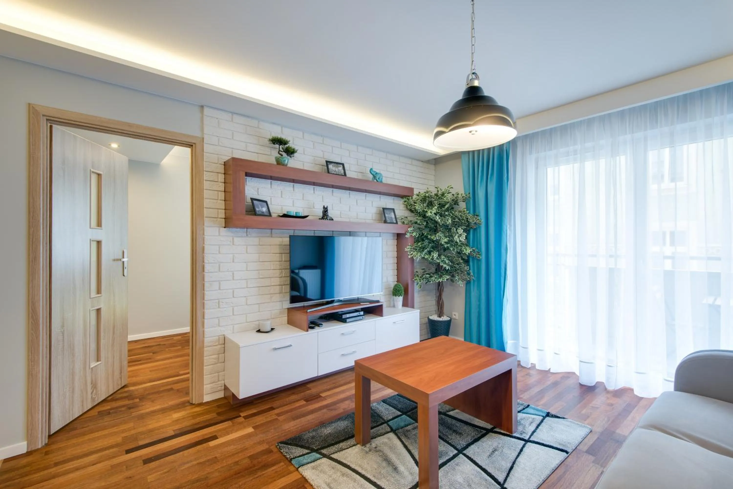 Apartment with Balcony in River Boulevards Apartment