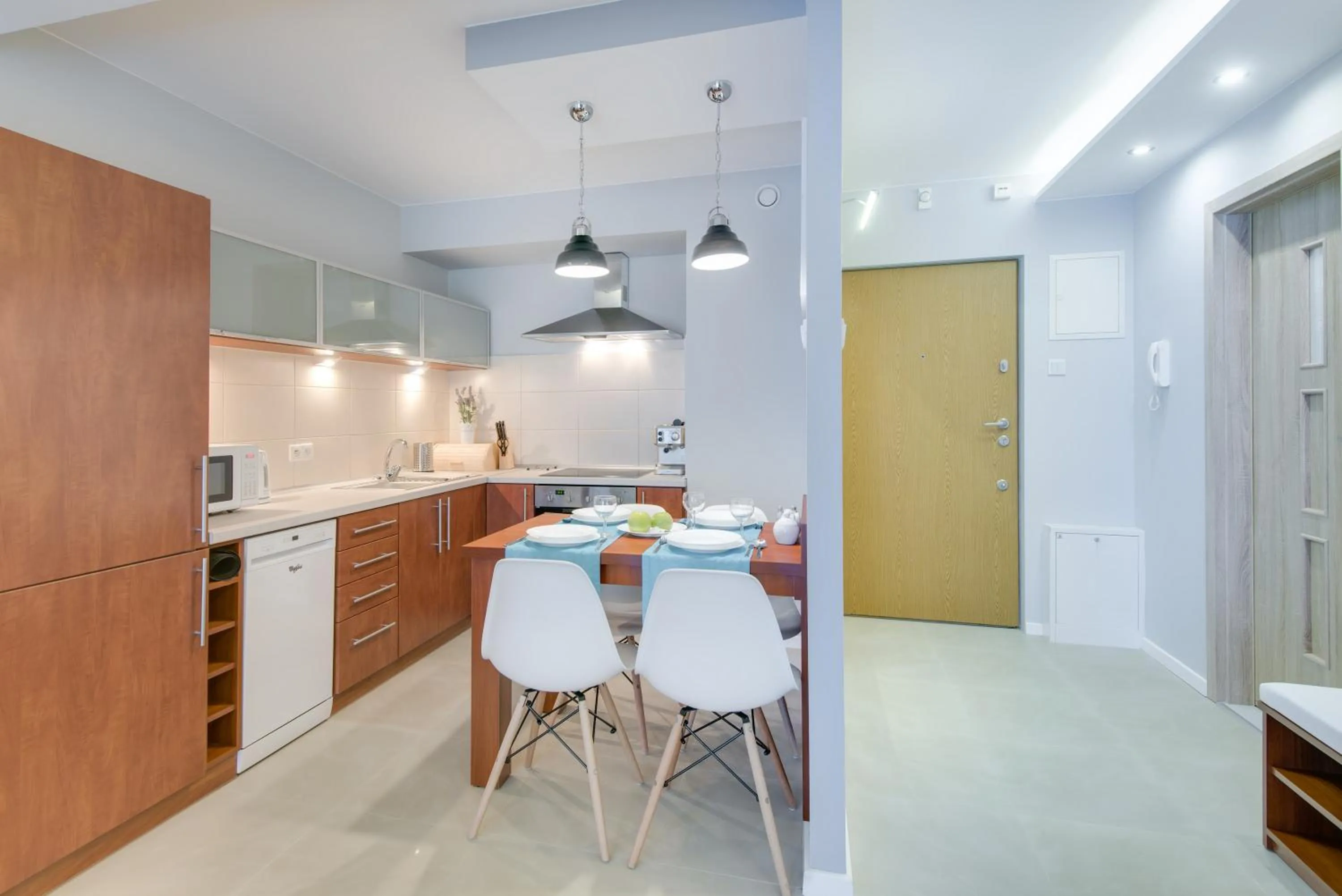 Kitchen or kitchenette in River Boulevards Apartment