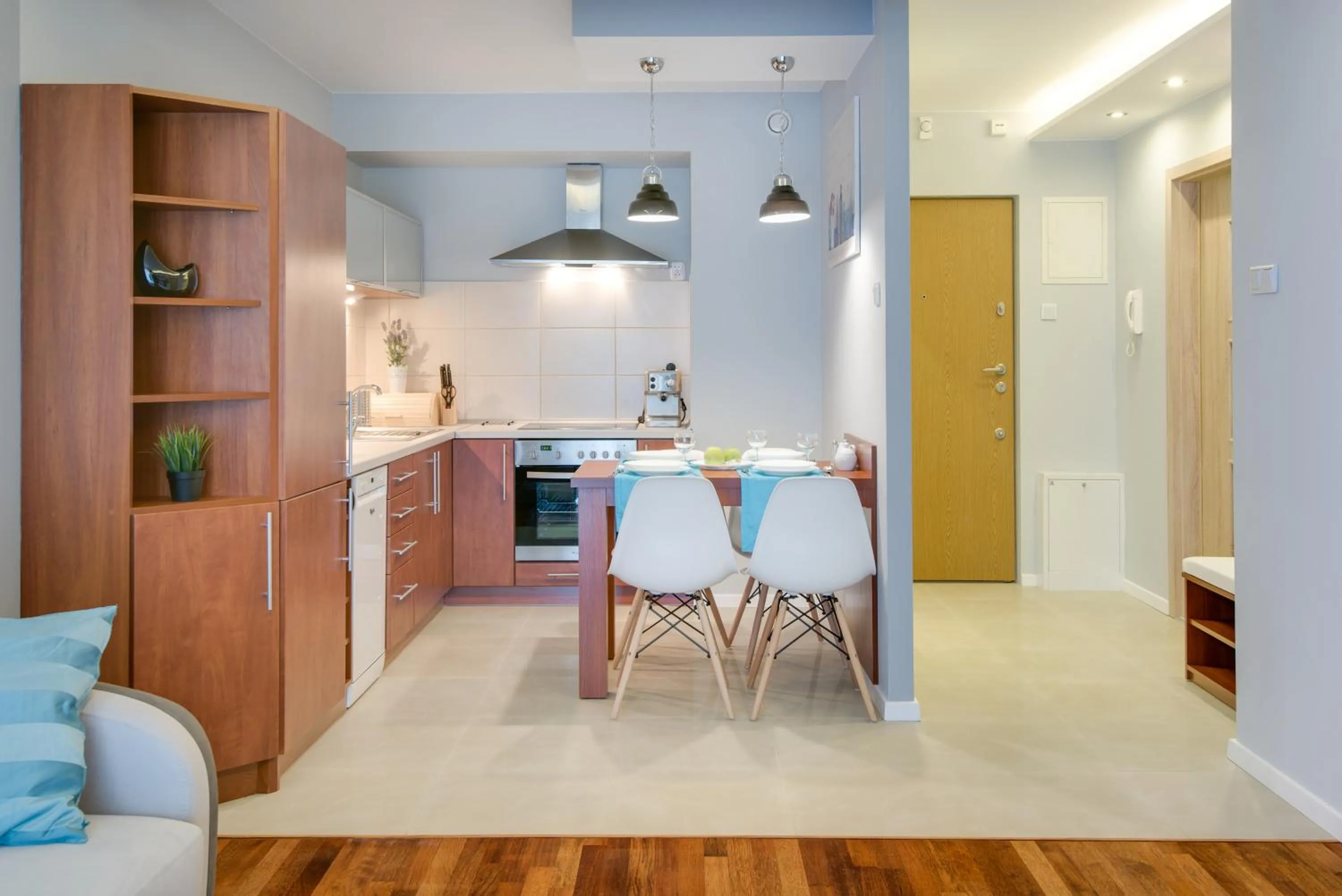 Kitchen or kitchenette in River Boulevards Apartment