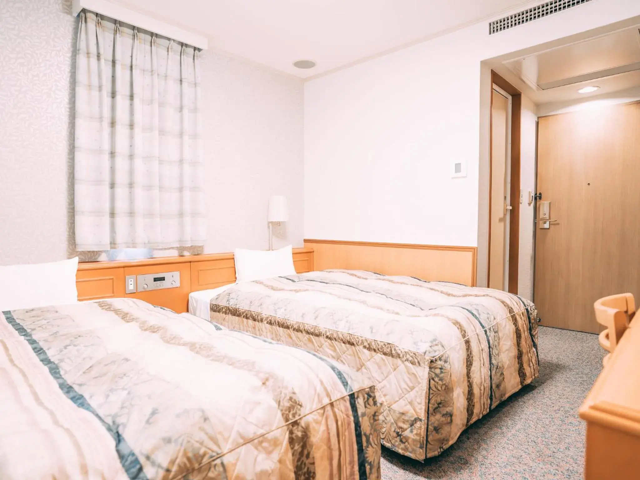 Photo of the whole room, Bed in Ave Tennoji Hotel Photo of the whole room, Bed in Ave Tennoji Hotel