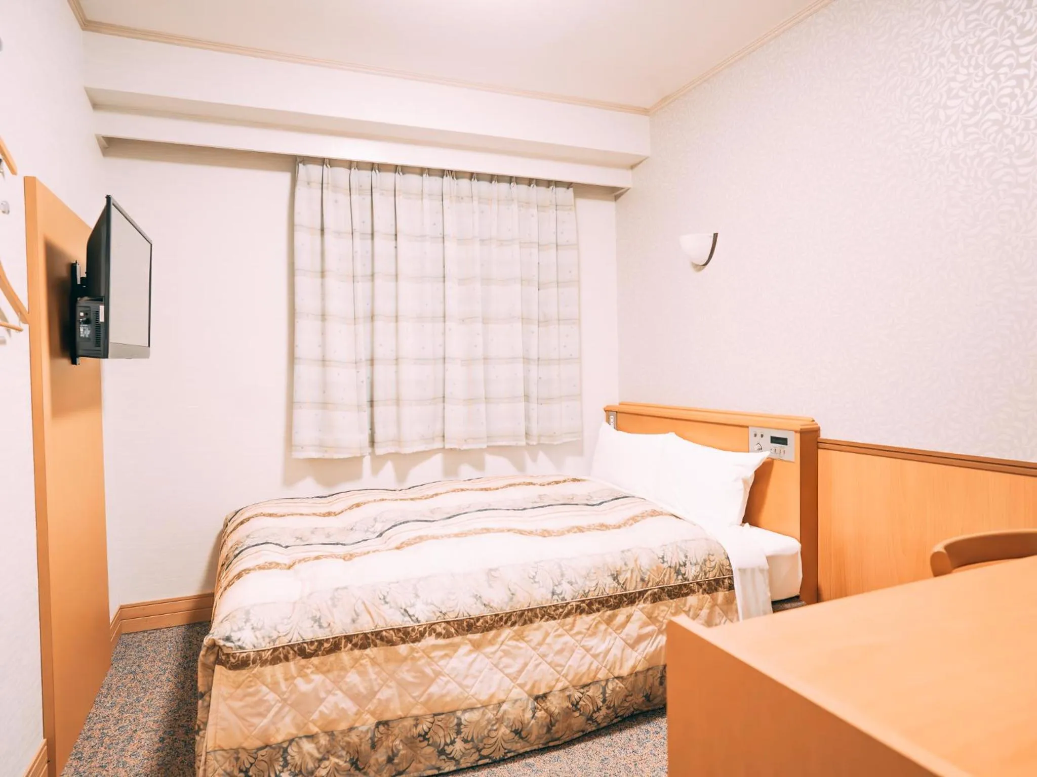 Bed in Ave Tennoji Hotel