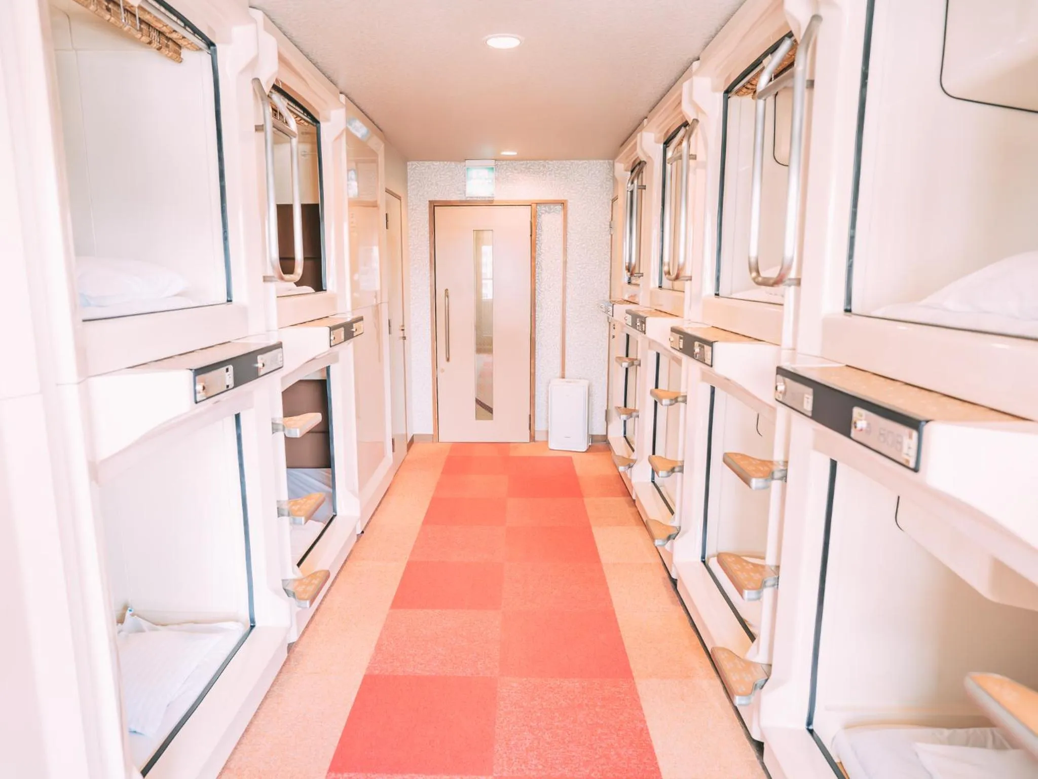 Photo of the whole room in Ave Tennoji Hotel