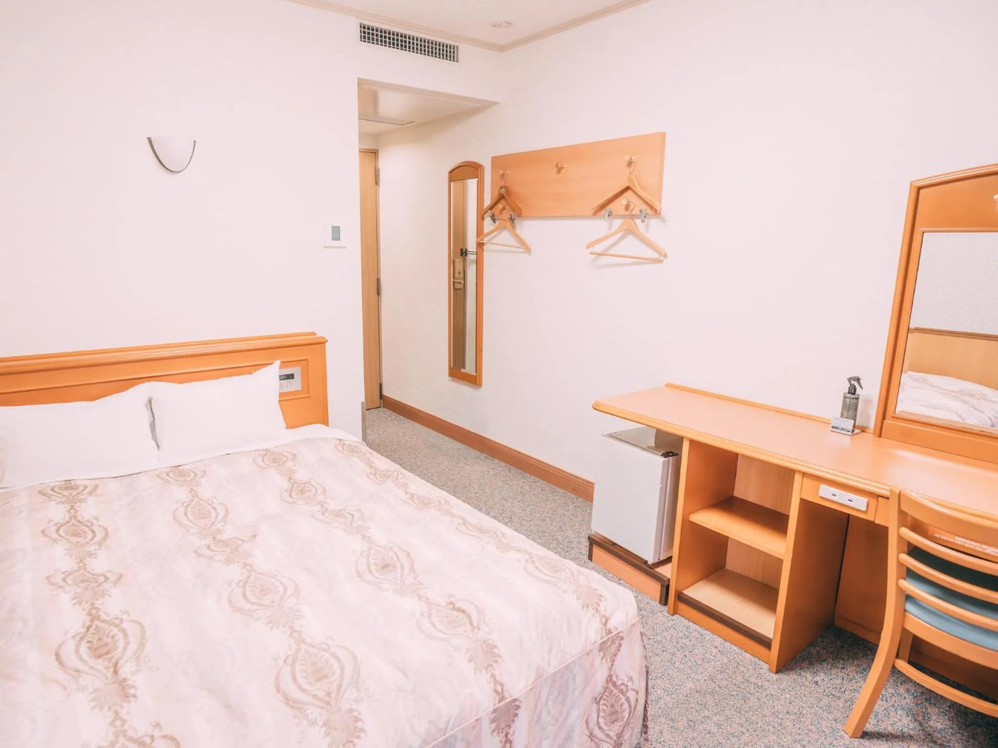 Bed in Ave Tennoji Hotel