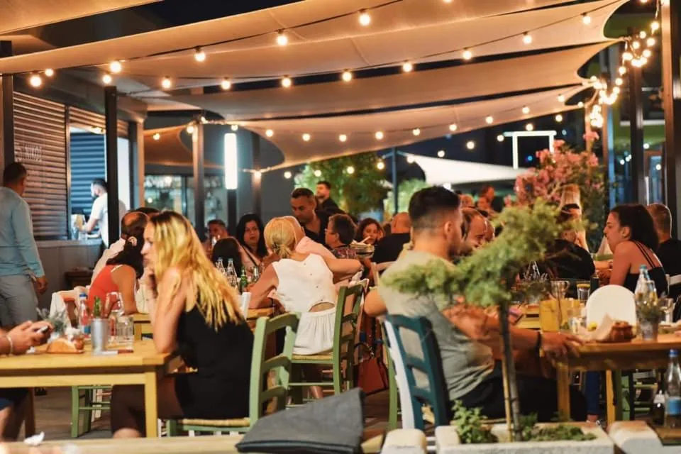 Restaurant/places to eat in Sammos Beach Resort