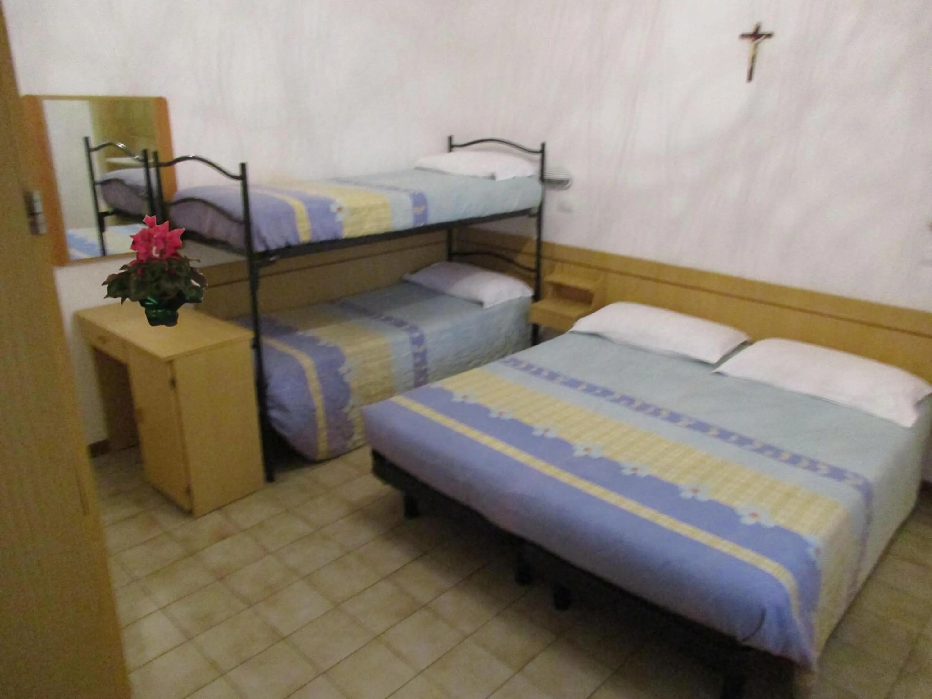 bunk bed, Bed in Hotel Pensione Ornella