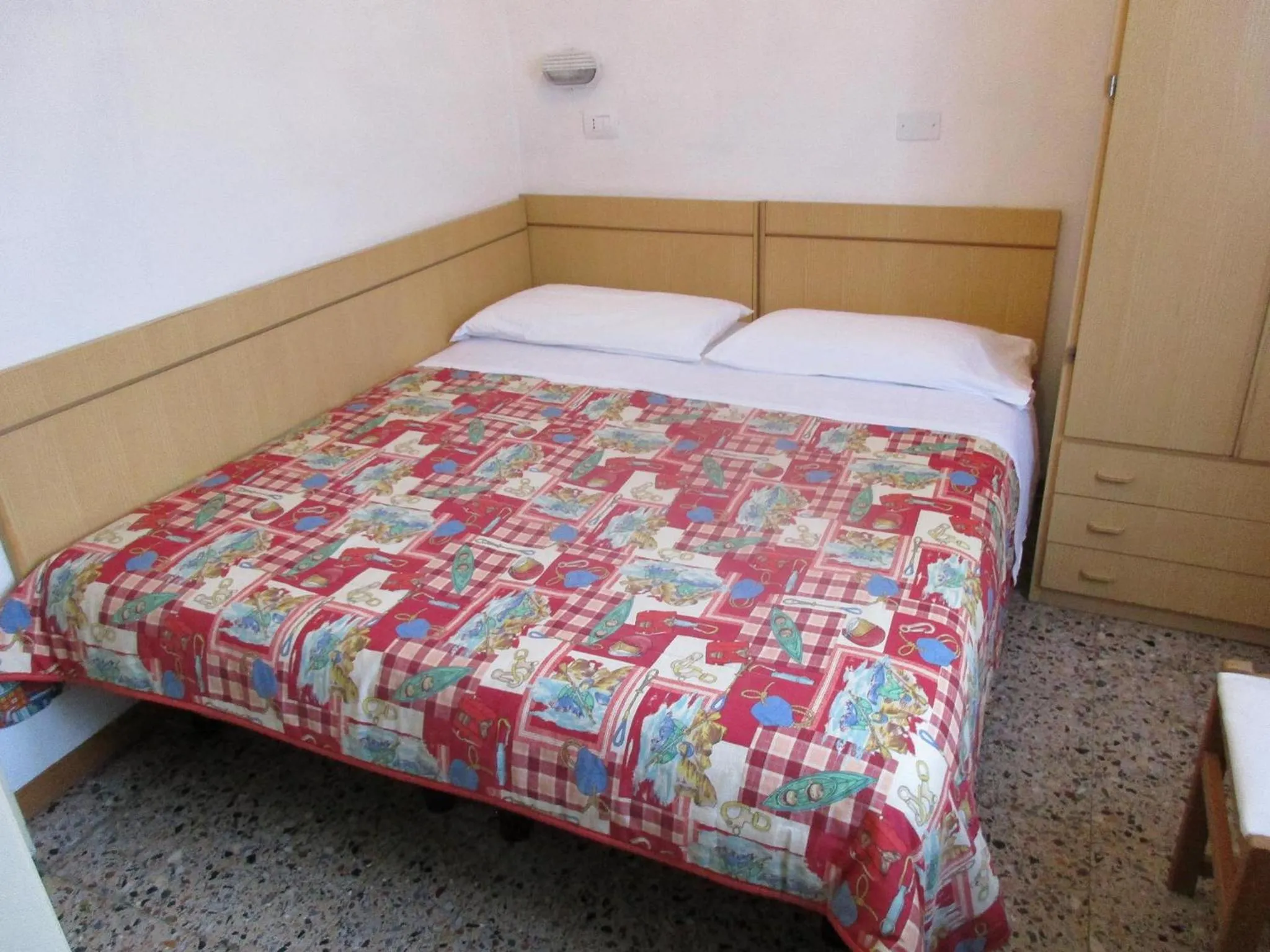 Bed in Hotel Pensione Ornella