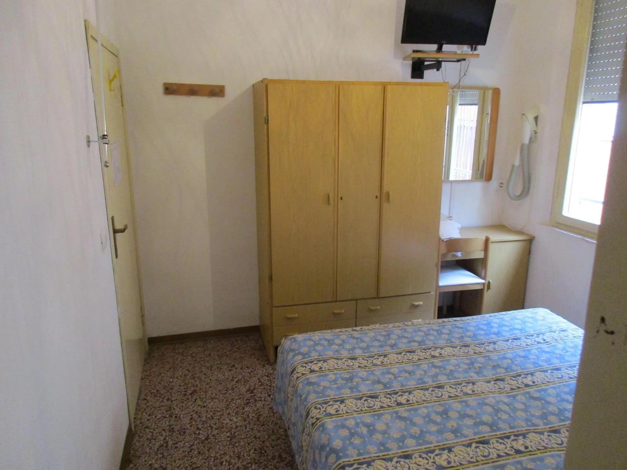 Bed in Hotel Pensione Ornella