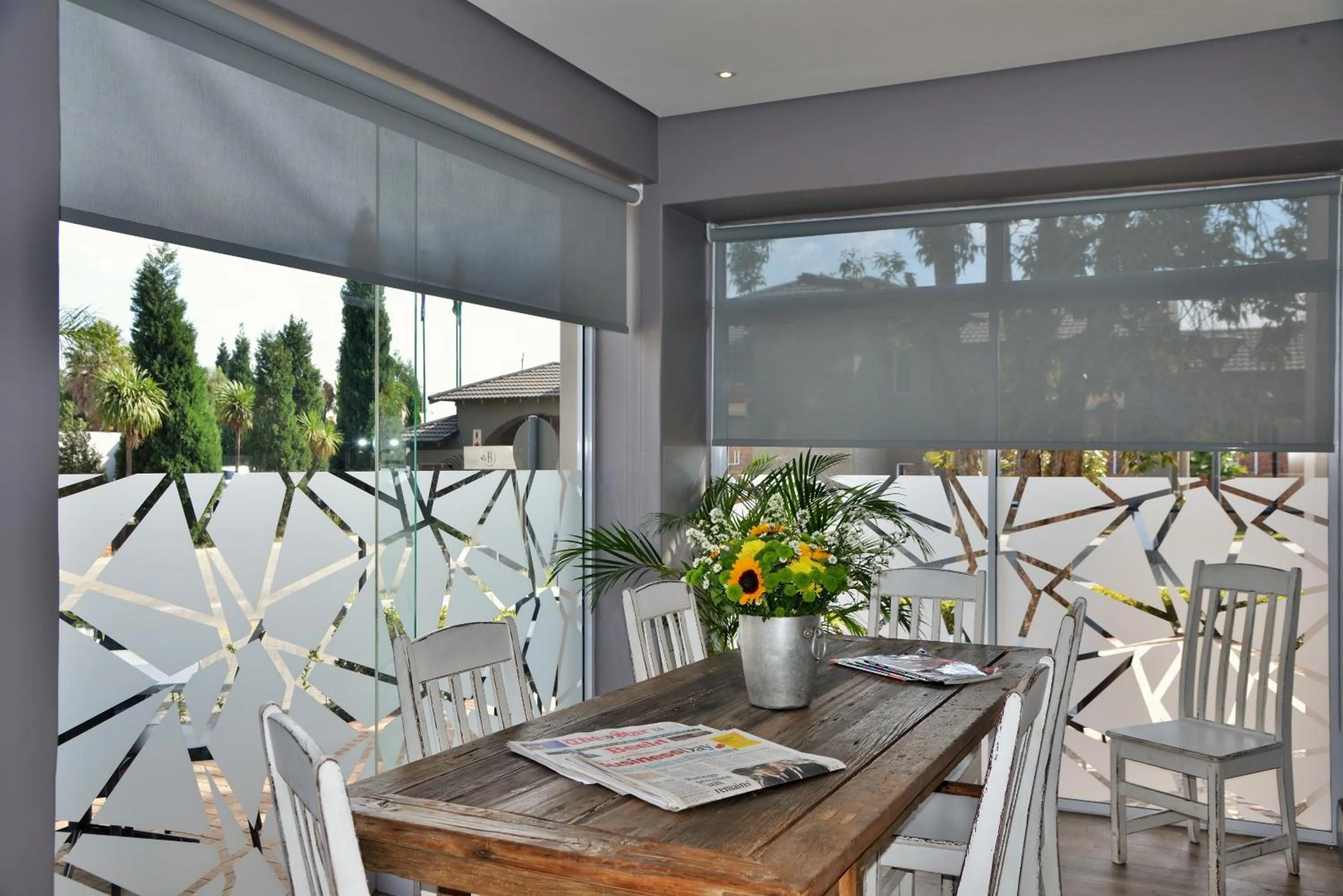 Restaurant/places to eat in Birchwood Hotel and OR Tambo Conference Centre