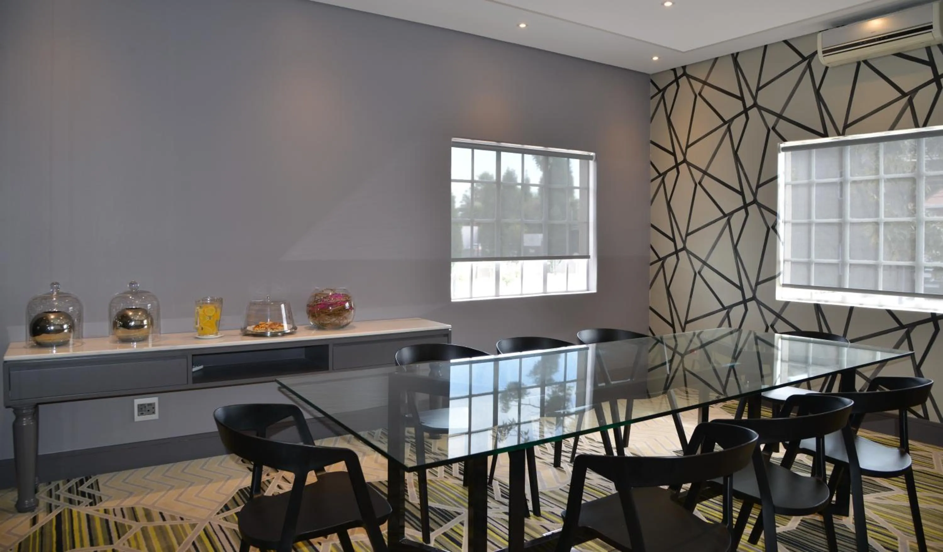 Meeting/conference room in Birchwood Hotel and OR Tambo Conference Centre