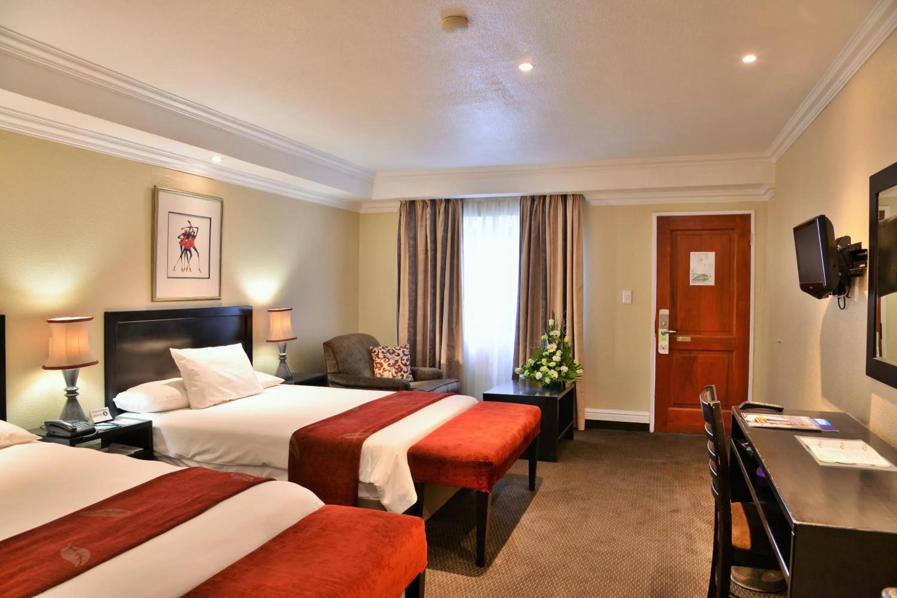 Photo of the whole room, Bed in Birchwood Hotel and OR Tambo Conference Centre
