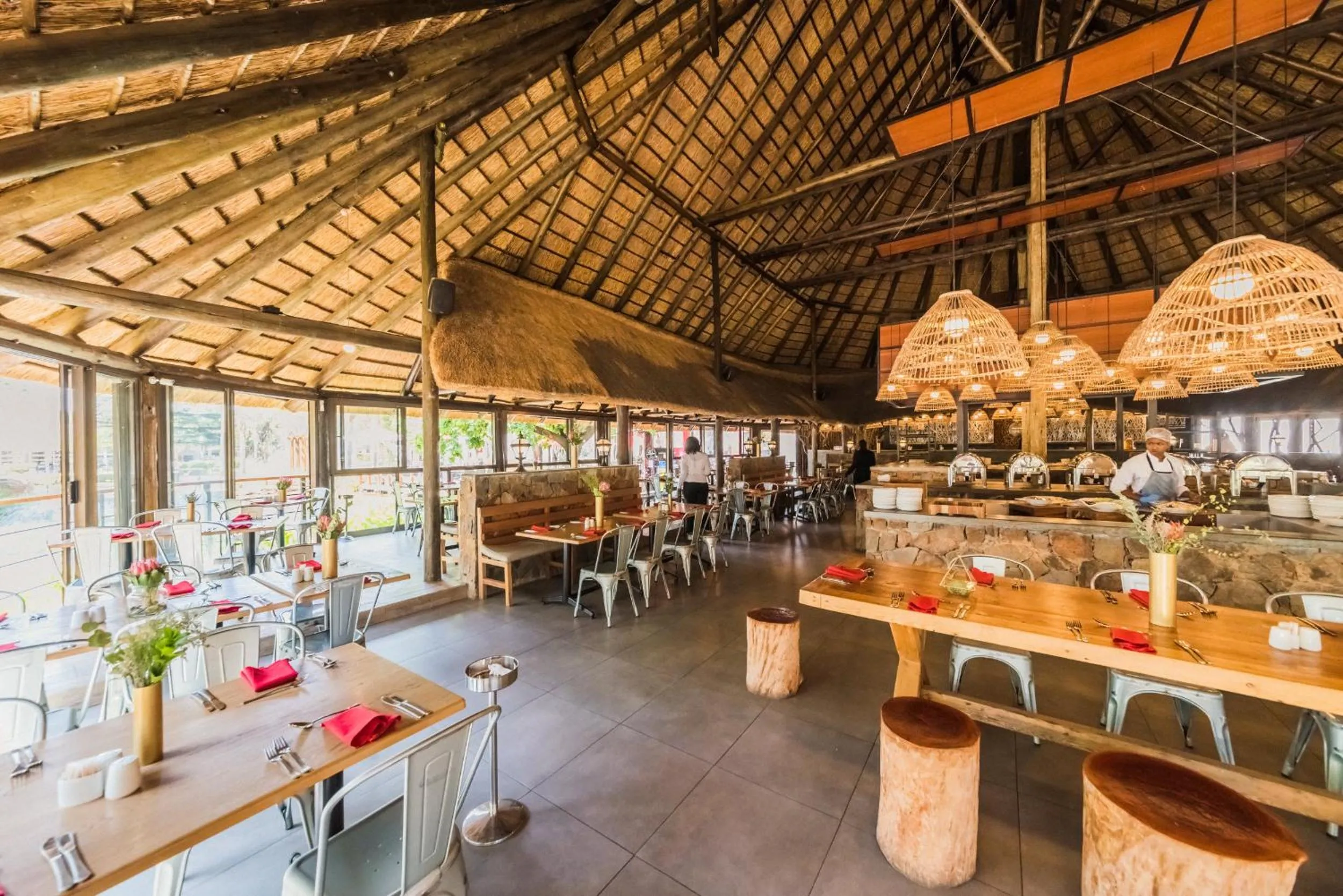 Restaurant/places to eat in Birchwood Hotel and OR Tambo Conference Centre