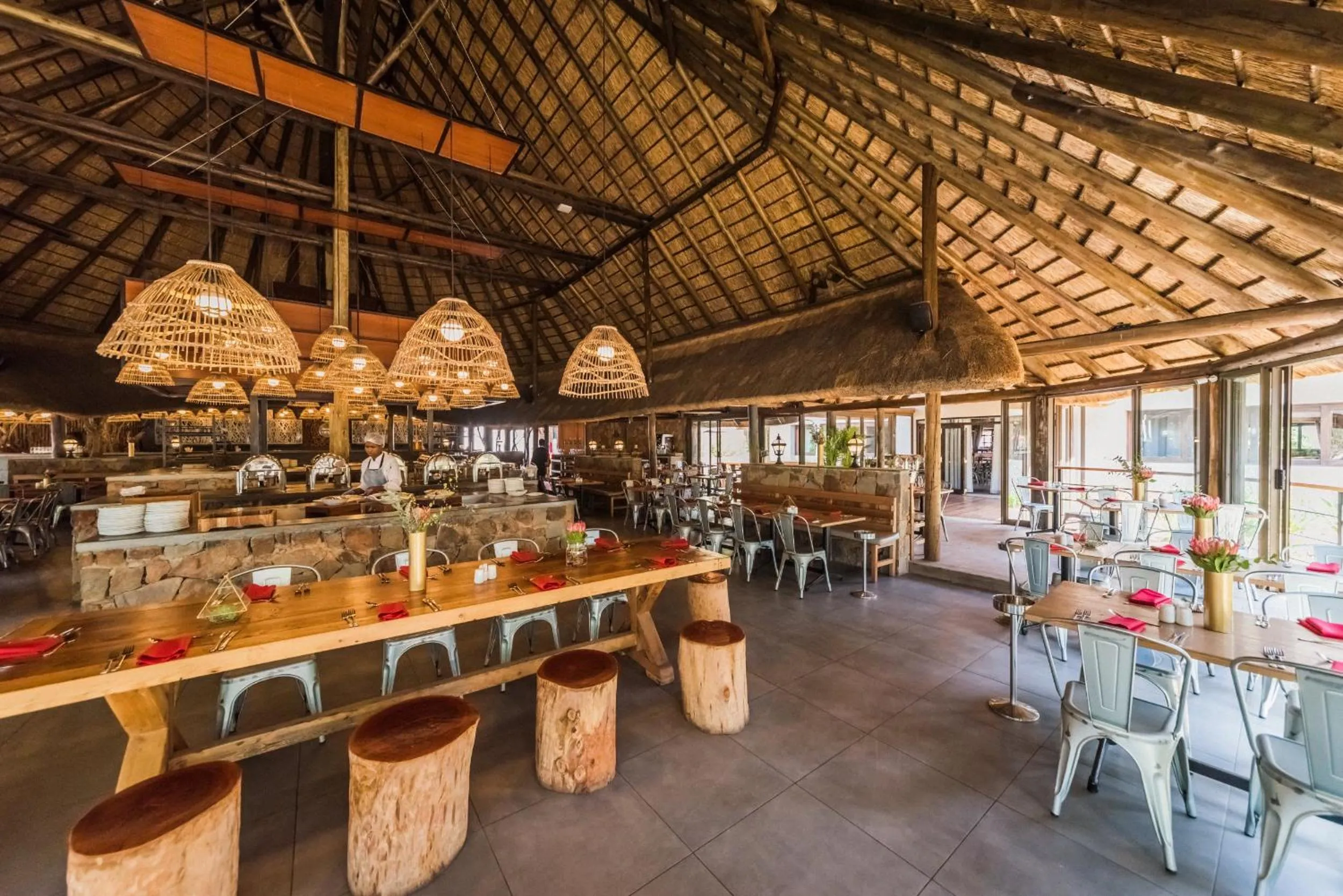 Restaurant/places to eat in Birchwood Hotel and OR Tambo Conference Centre