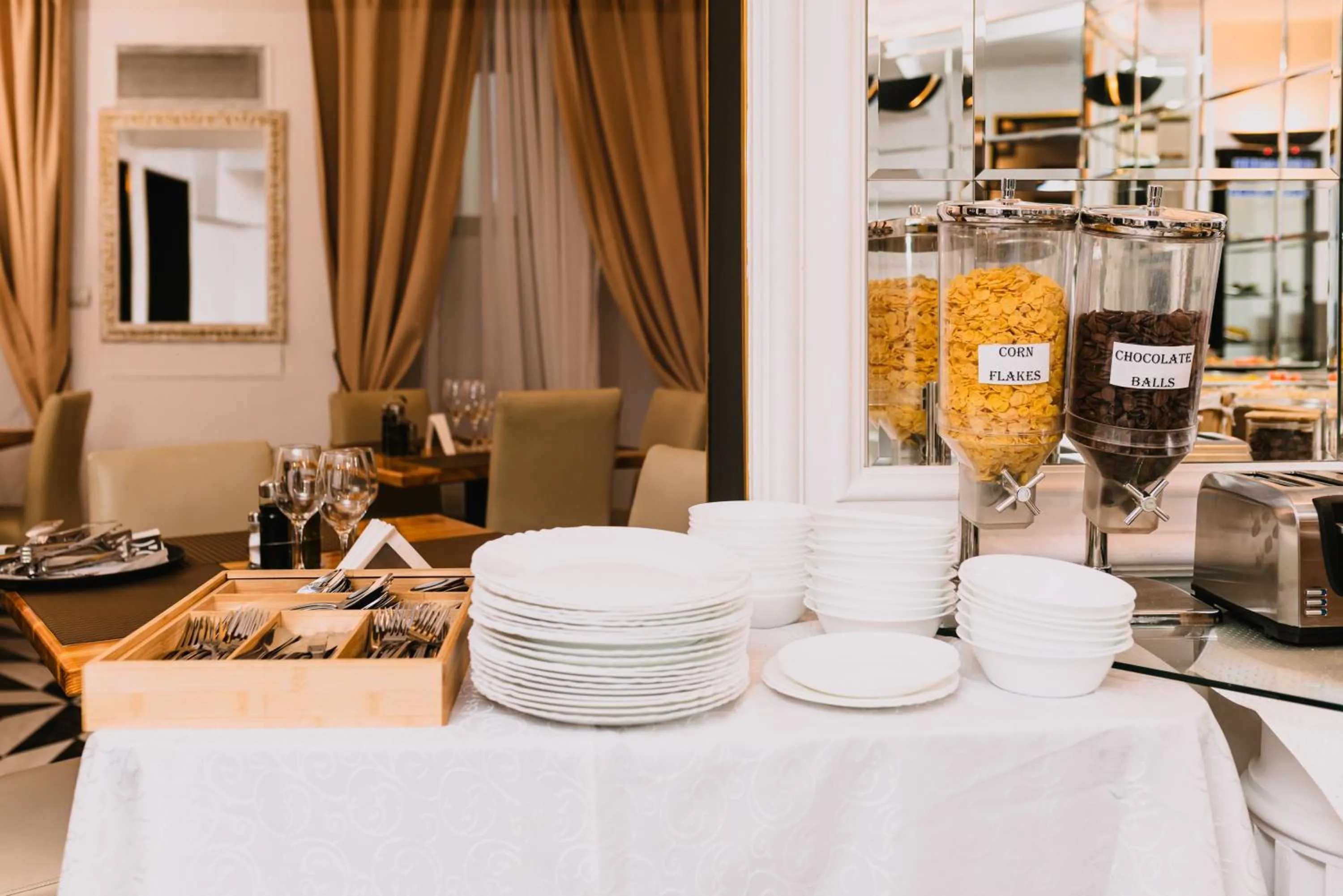 Buffet breakfast in Vigo Hotel